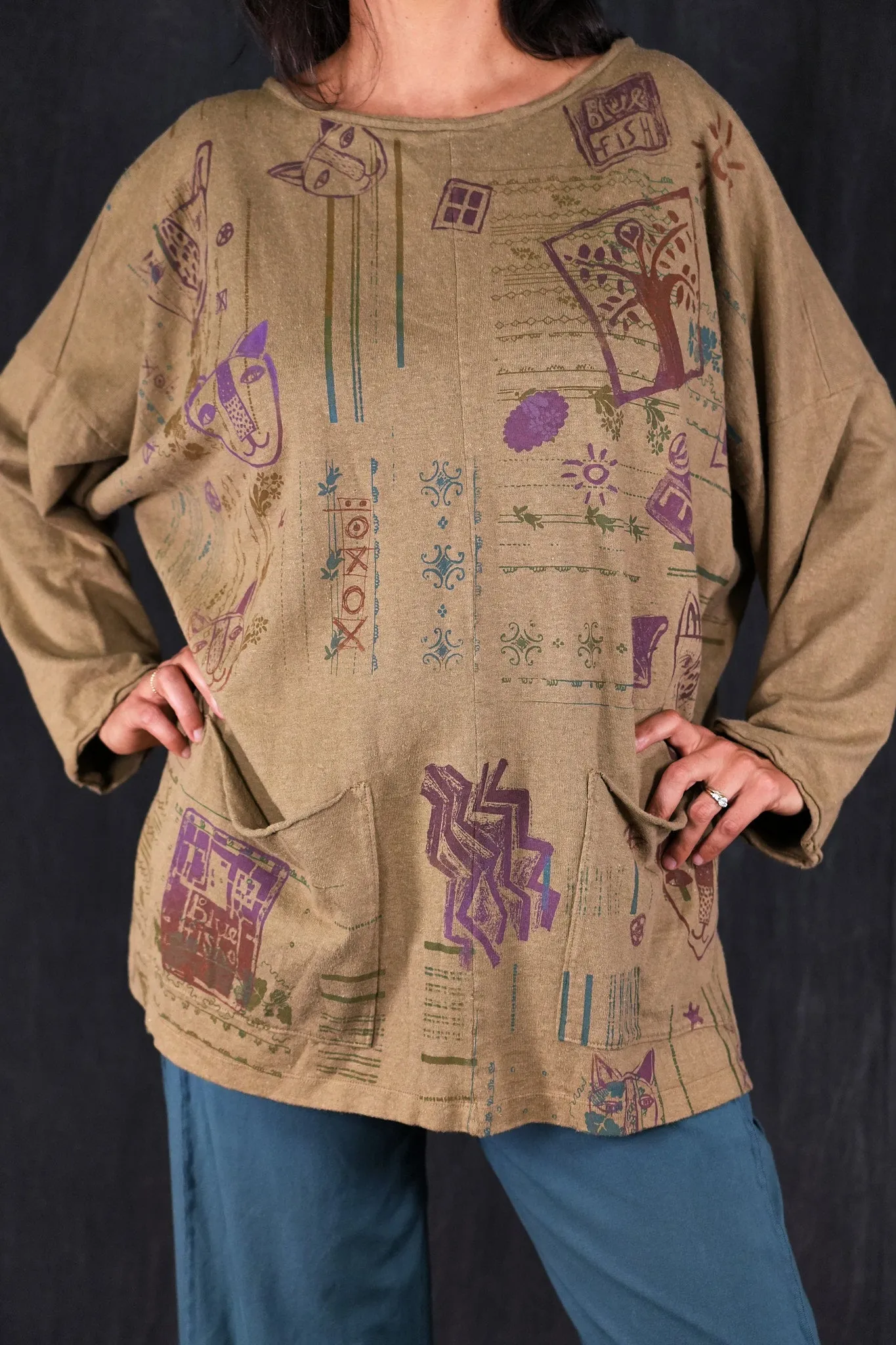 1585 Oversized Cabin Pullover Coyote-P