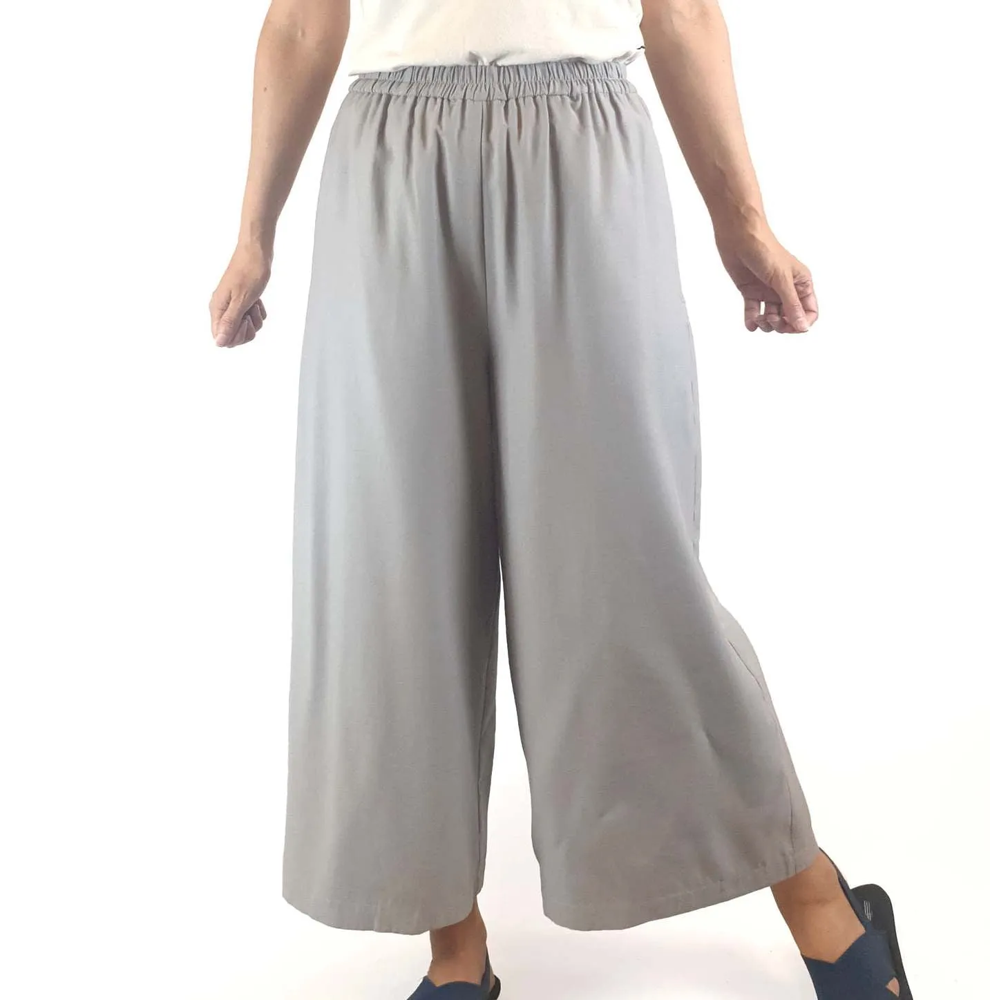 Alpha 60 blue-grey wide leg pants size XS