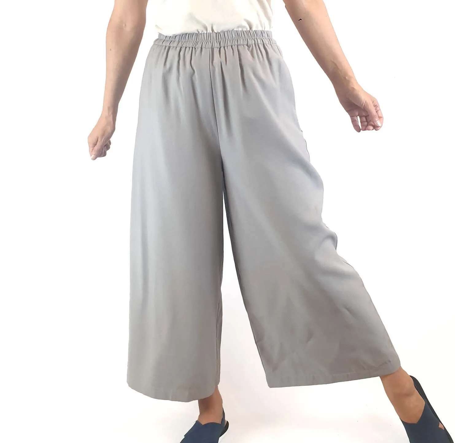 Alpha 60 blue-grey wide leg pants size XS