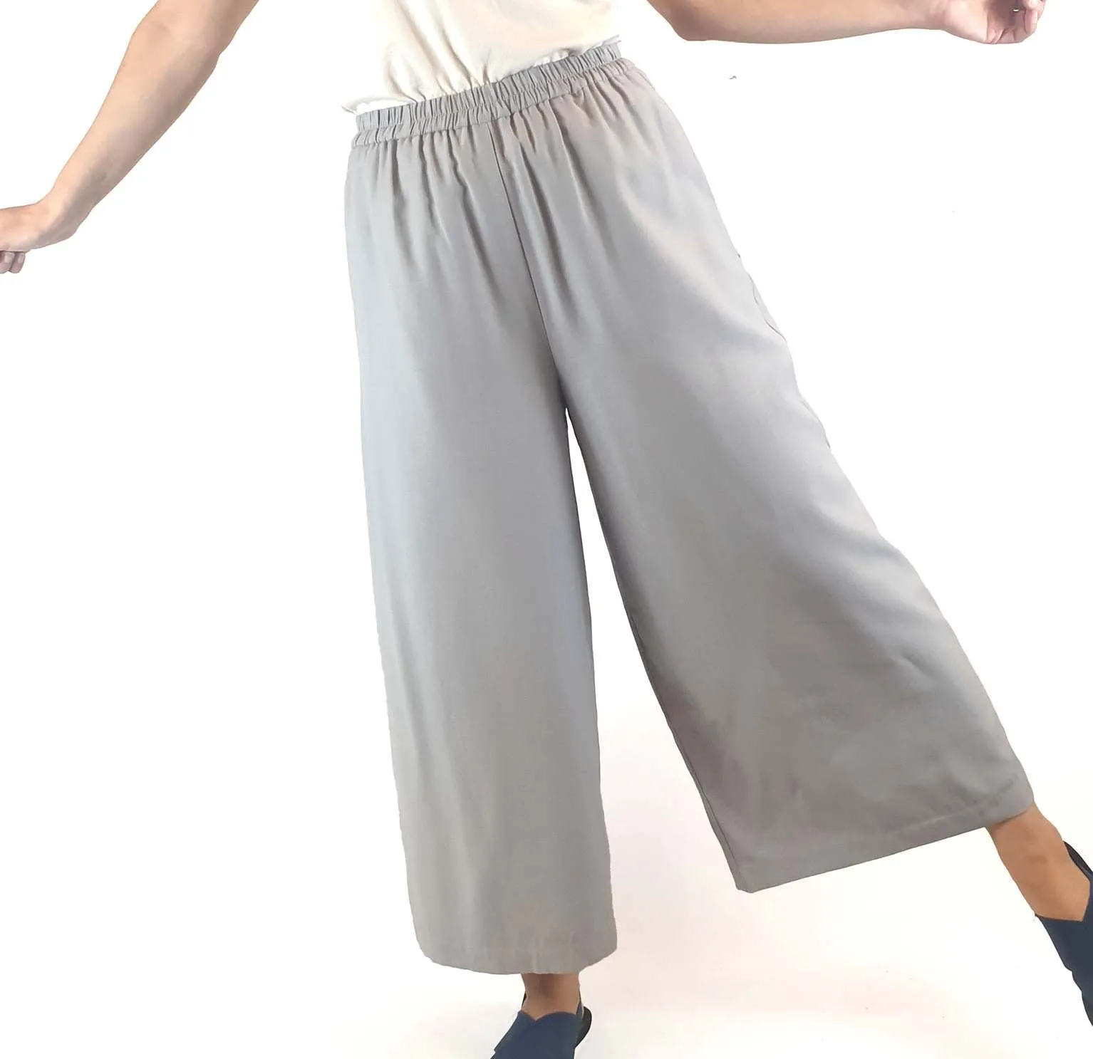 Alpha 60 blue-grey wide leg pants size XS