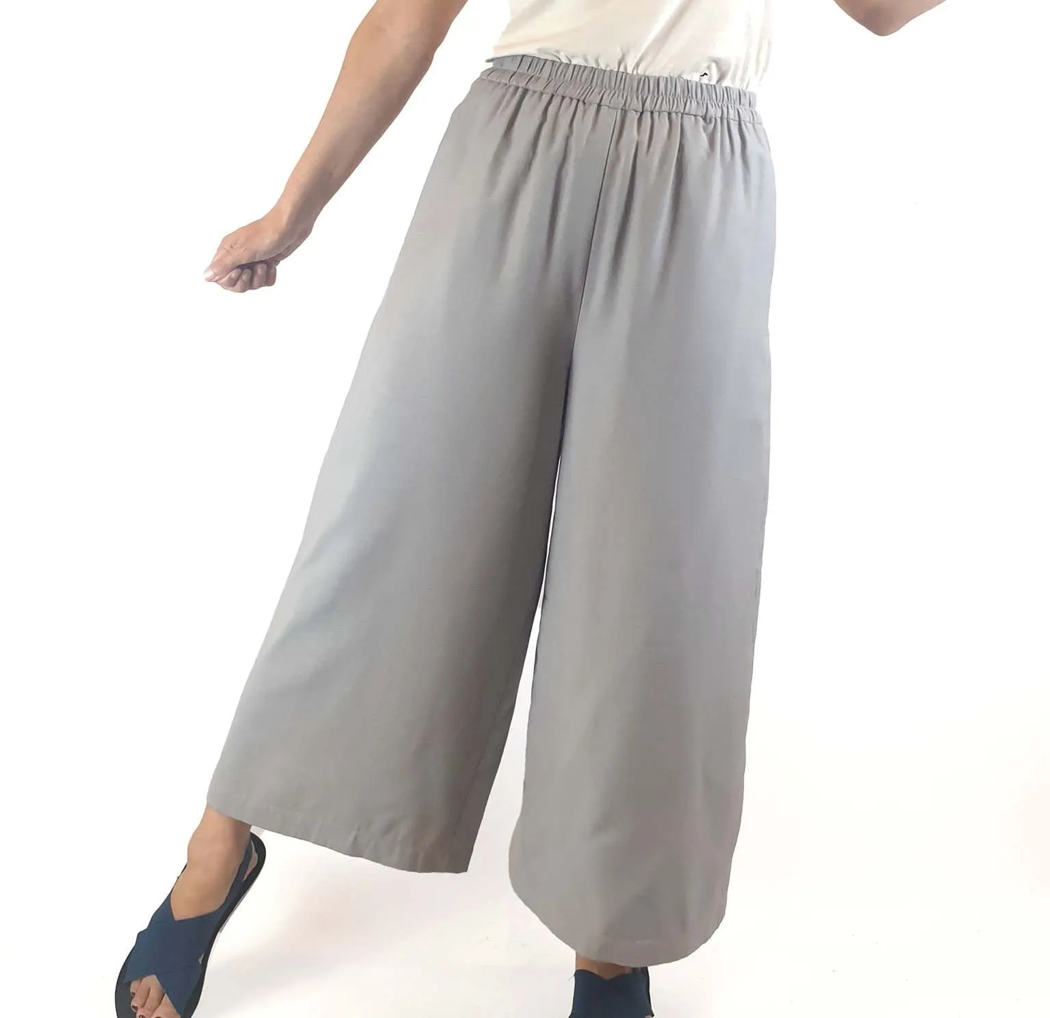 Alpha 60 blue-grey wide leg pants size XS