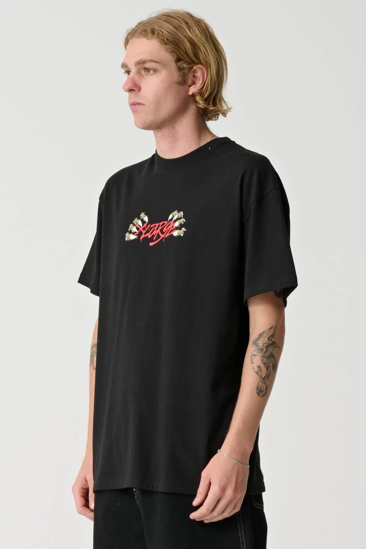 BEAST TEE - BLACK