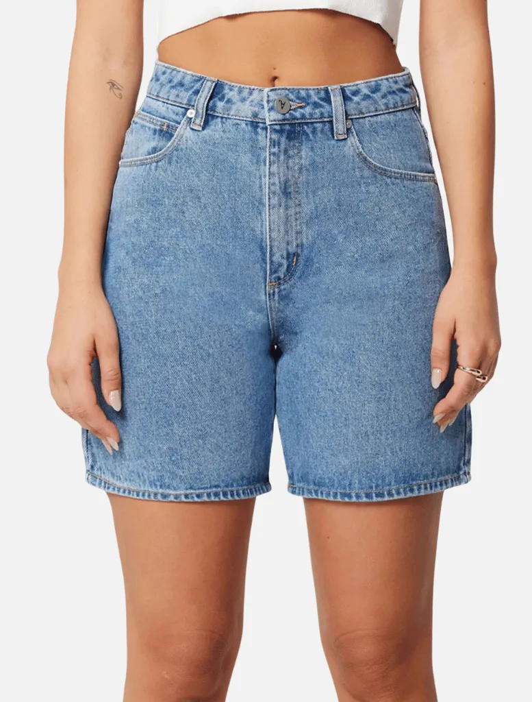 Carrie Short - Naomi