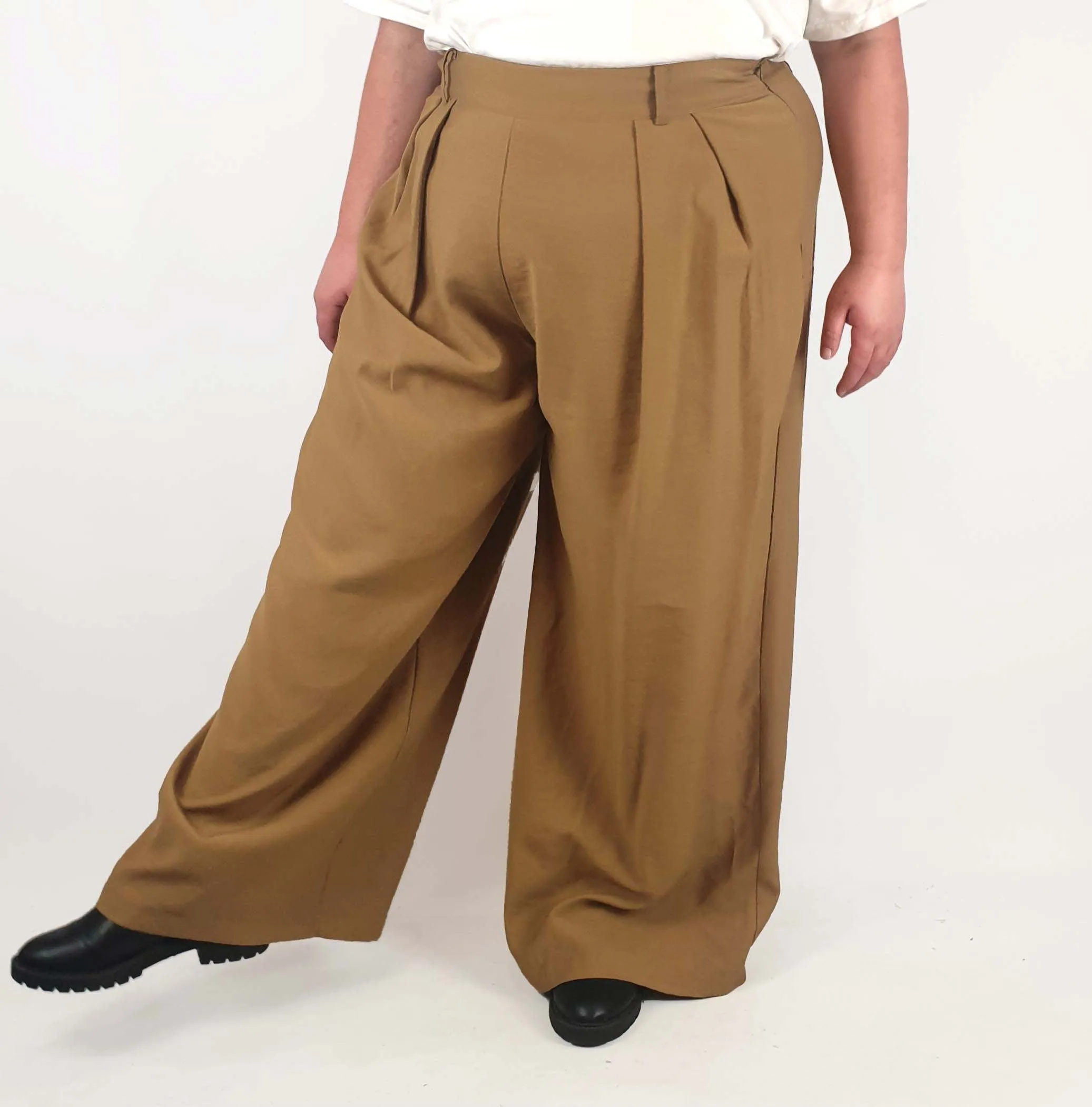 Cider tan brown wide leg pants size 2XL