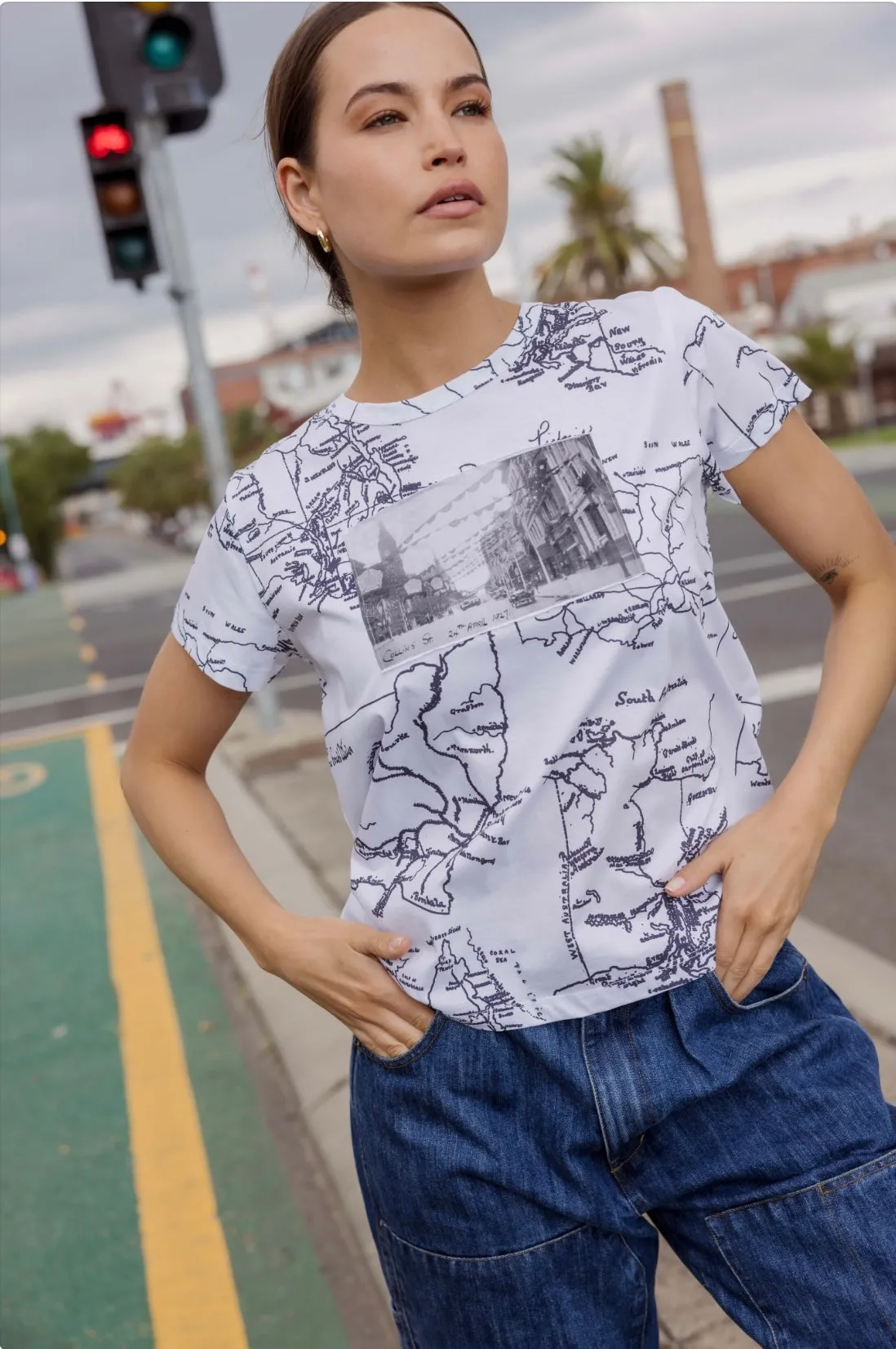 Circular by M A Dainty II CITY Collins Tee