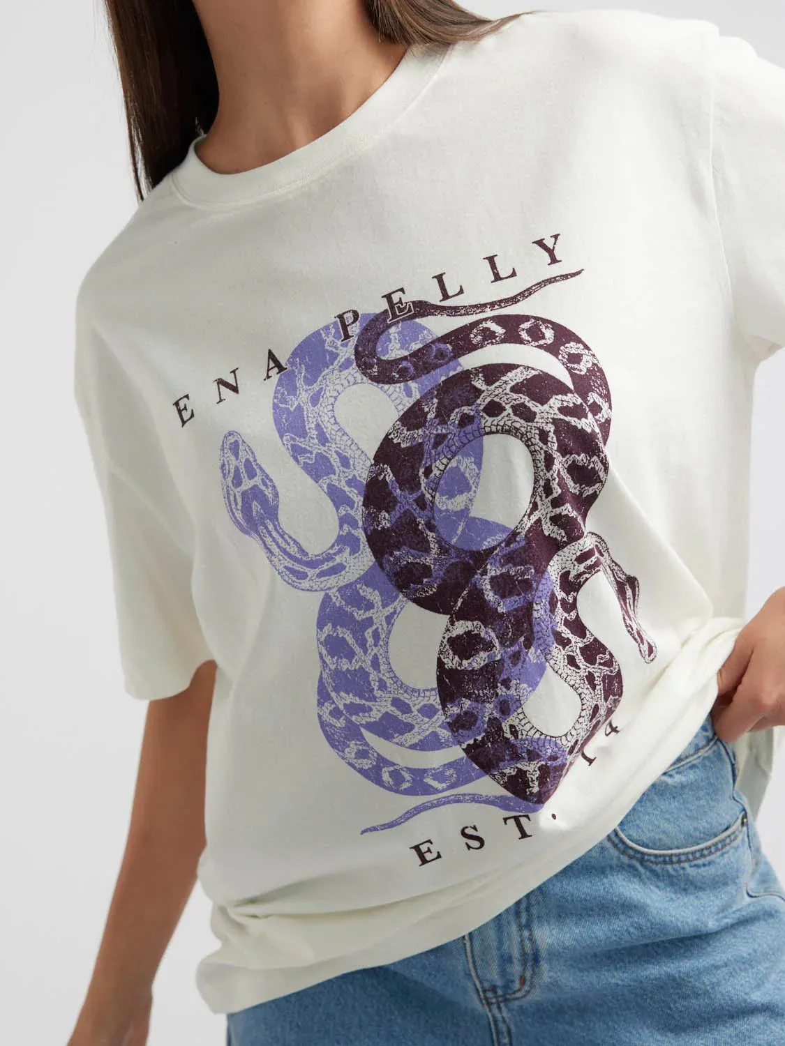 ENA Pelly II DUAL Snakes Tee - Vintage White