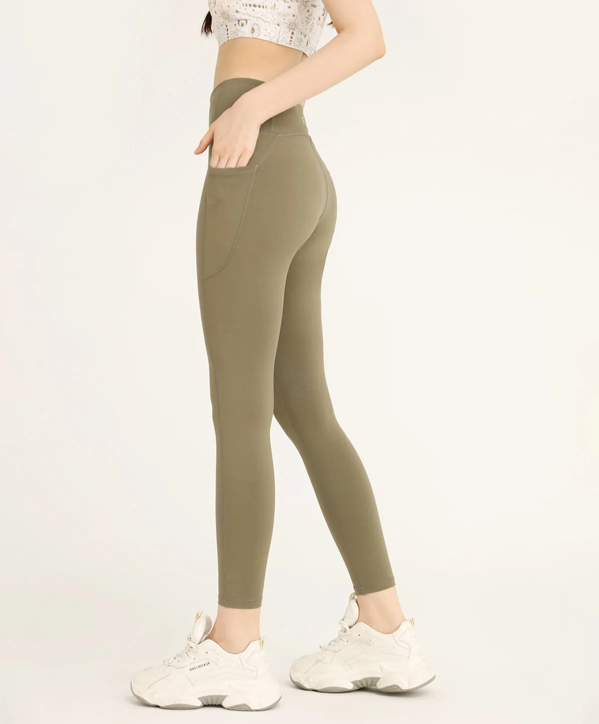 Energized Form Leggings 506-011191