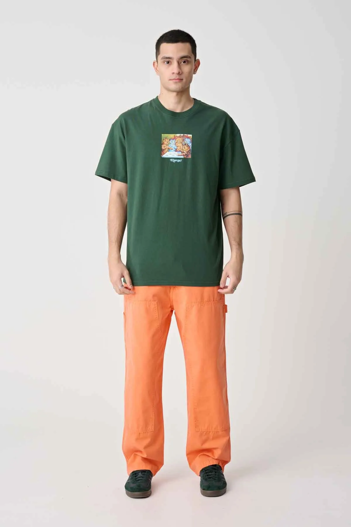 FAMILY SS TEE - Pigment Forest