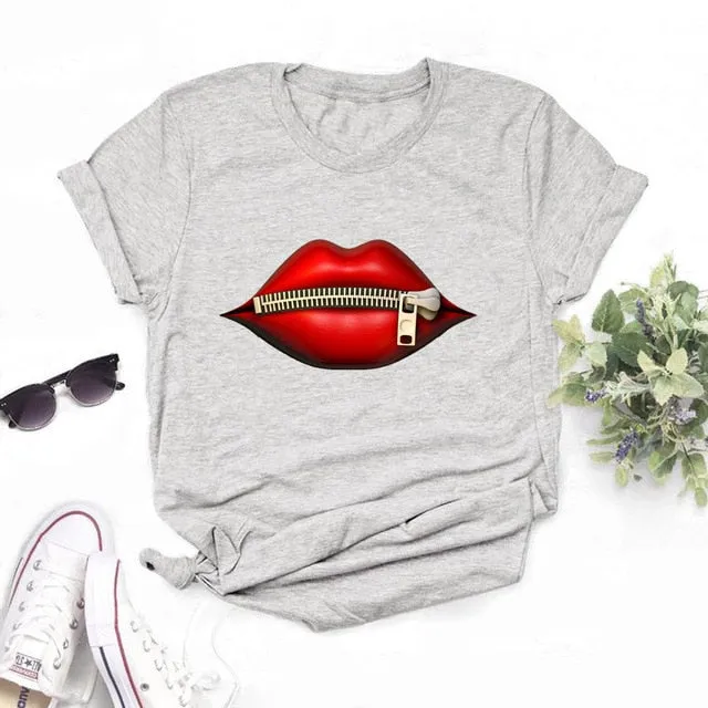 Fashion Women's Casual Sequins Red Lip T-Shirt Short Sleeve T-Shirts 2025 Vintage Creativity zipper Lips T-Shirt,drop ship