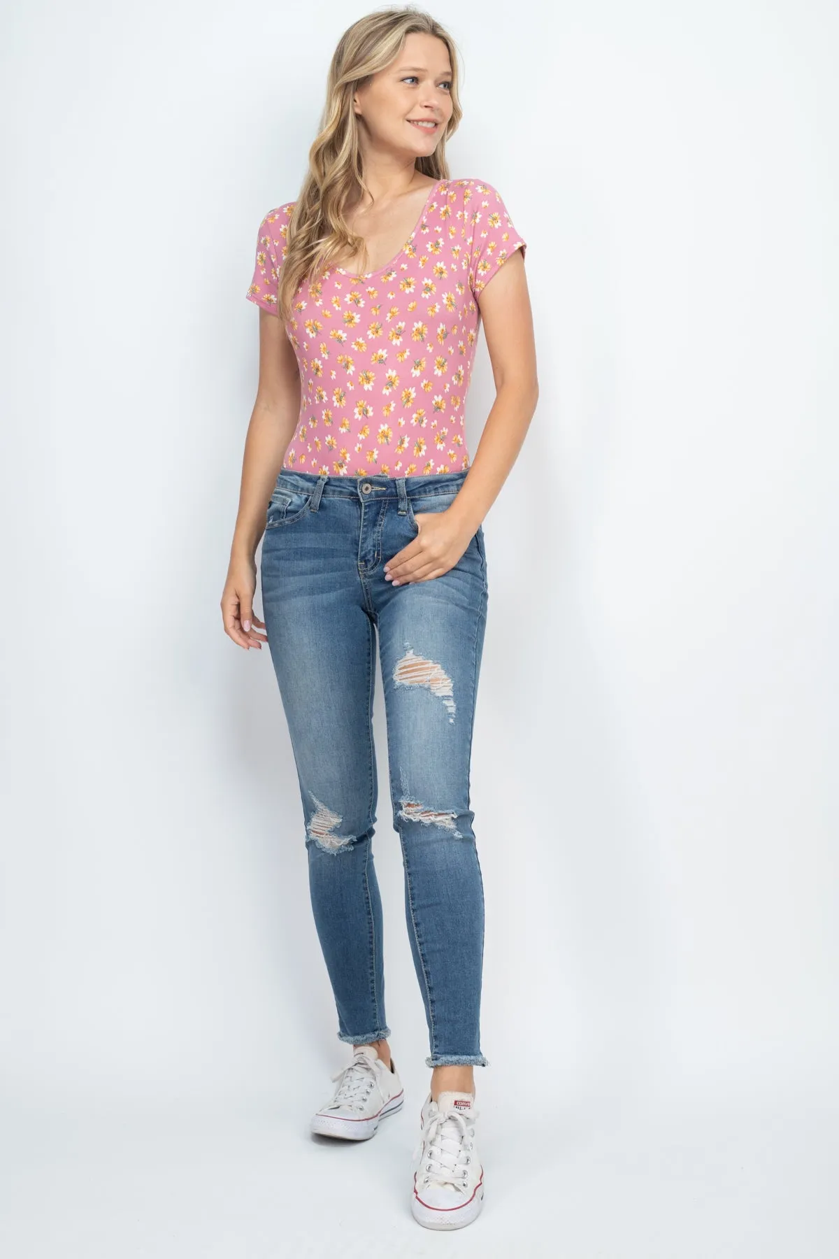 Floral Print Round Neck Bodysuit