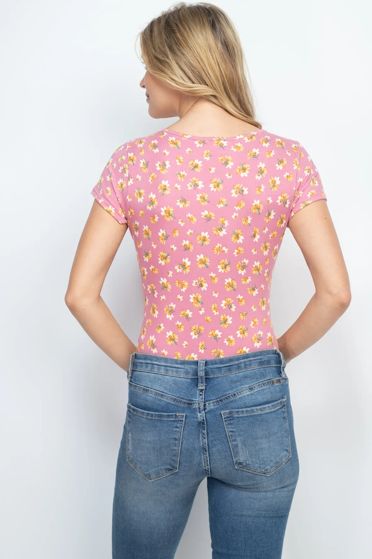 Floral Print Round Neck Bodysuit