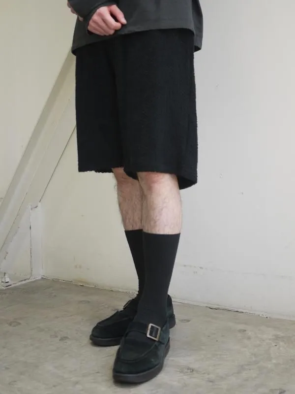 GEOMETRIC PILE WIDE SHORTS