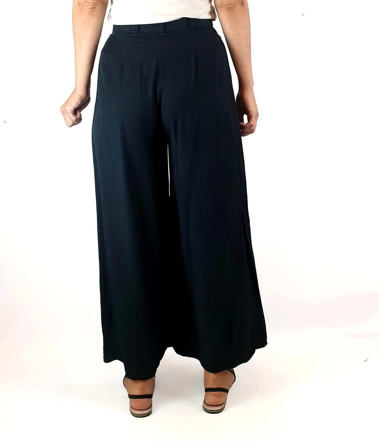 Handsom navy wide leg pants size 8