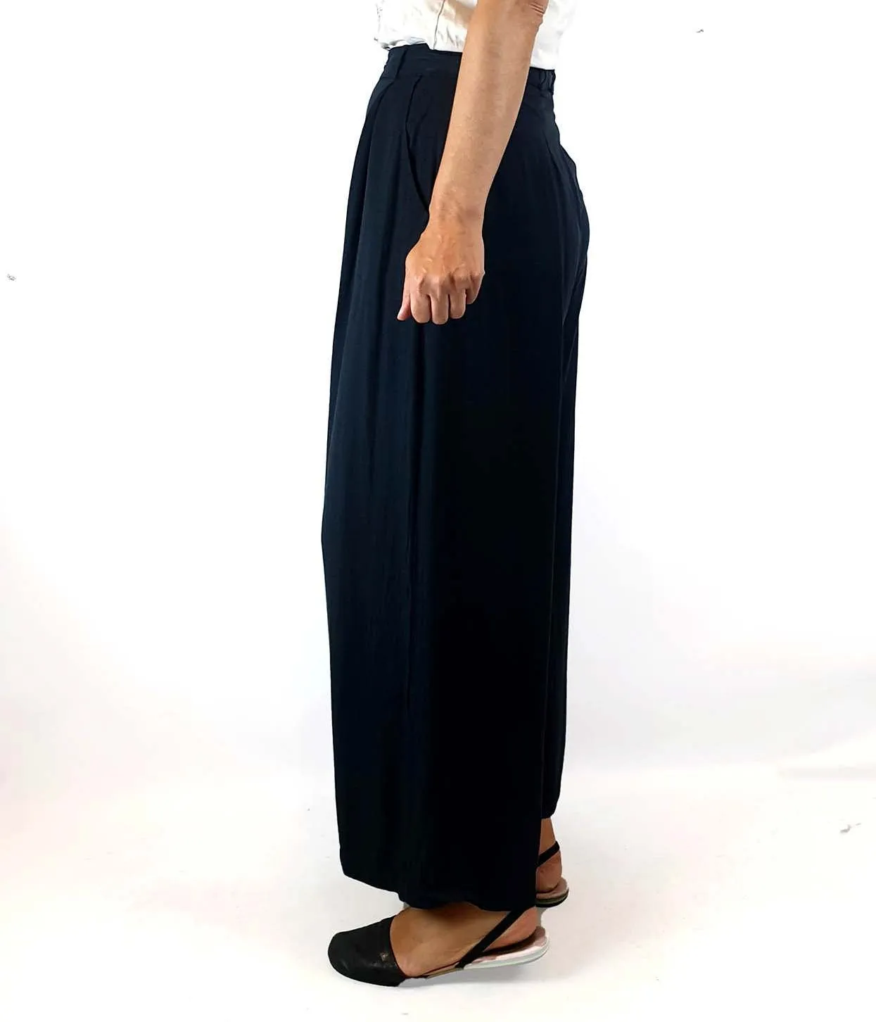 Handsom navy wide leg pants size 8