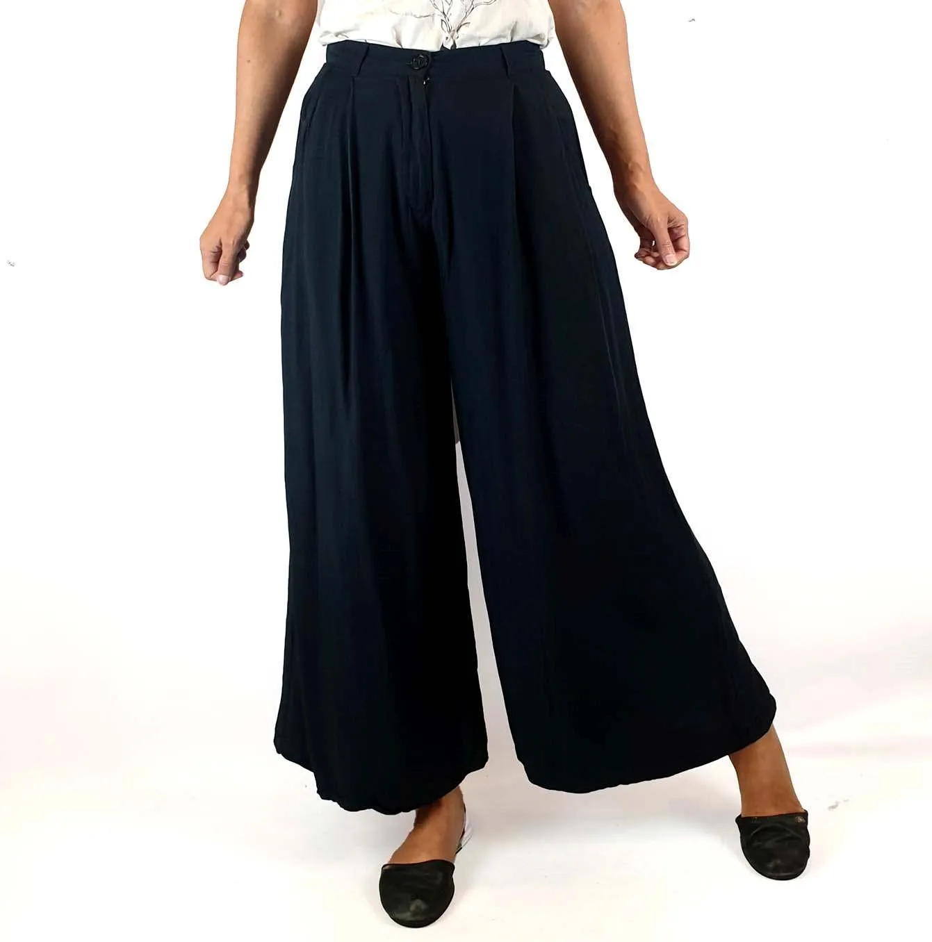 Handsom navy wide leg pants size 8