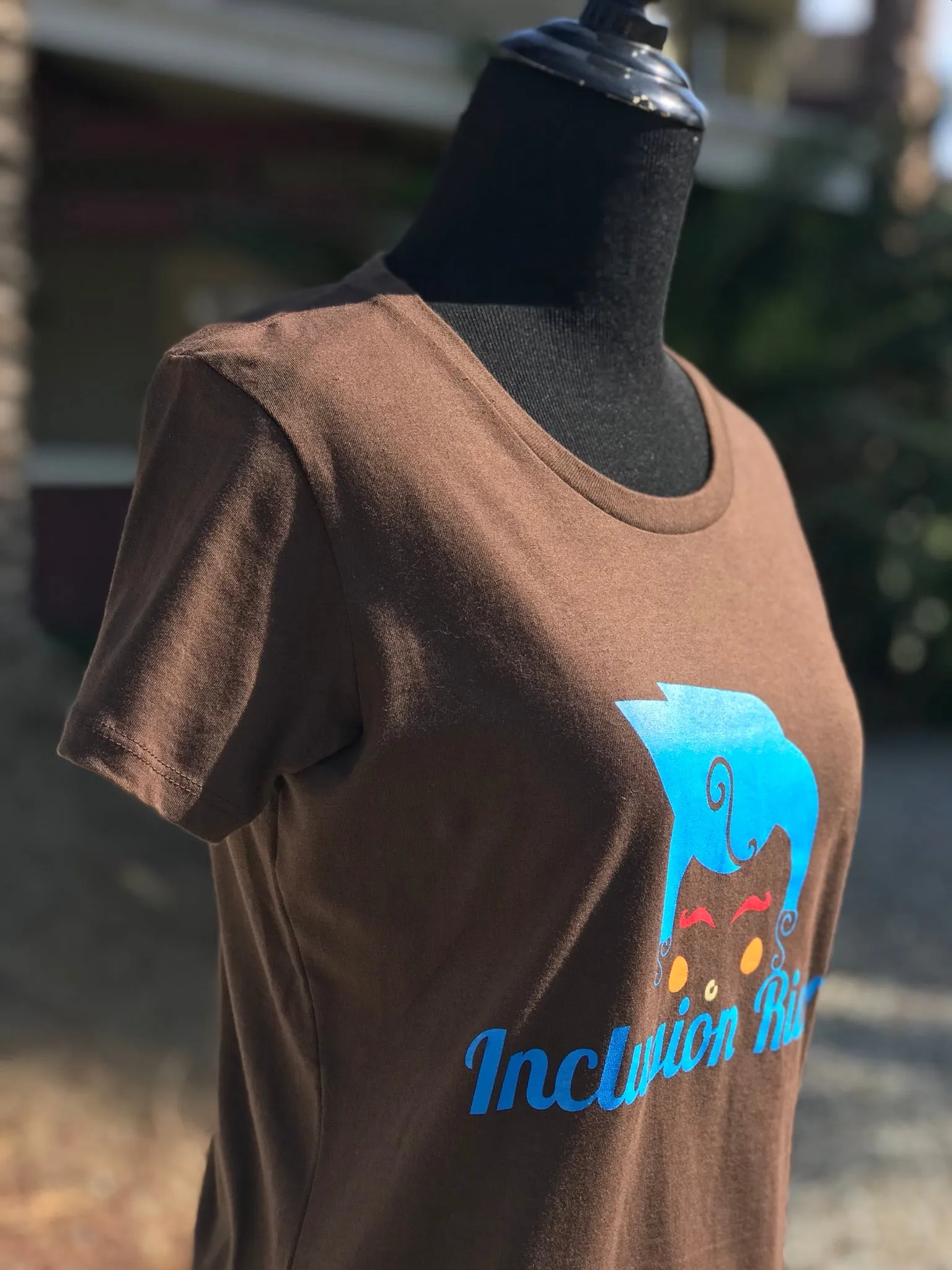 Inclusion Rider tee in BARK ORGANIC