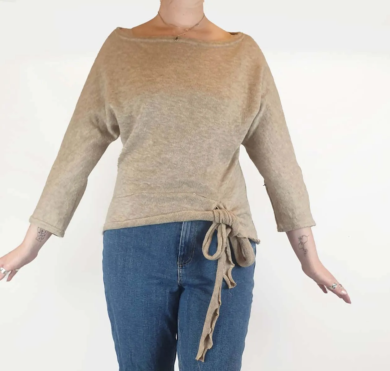 Keshet natural knit jumper with front waist tie size M