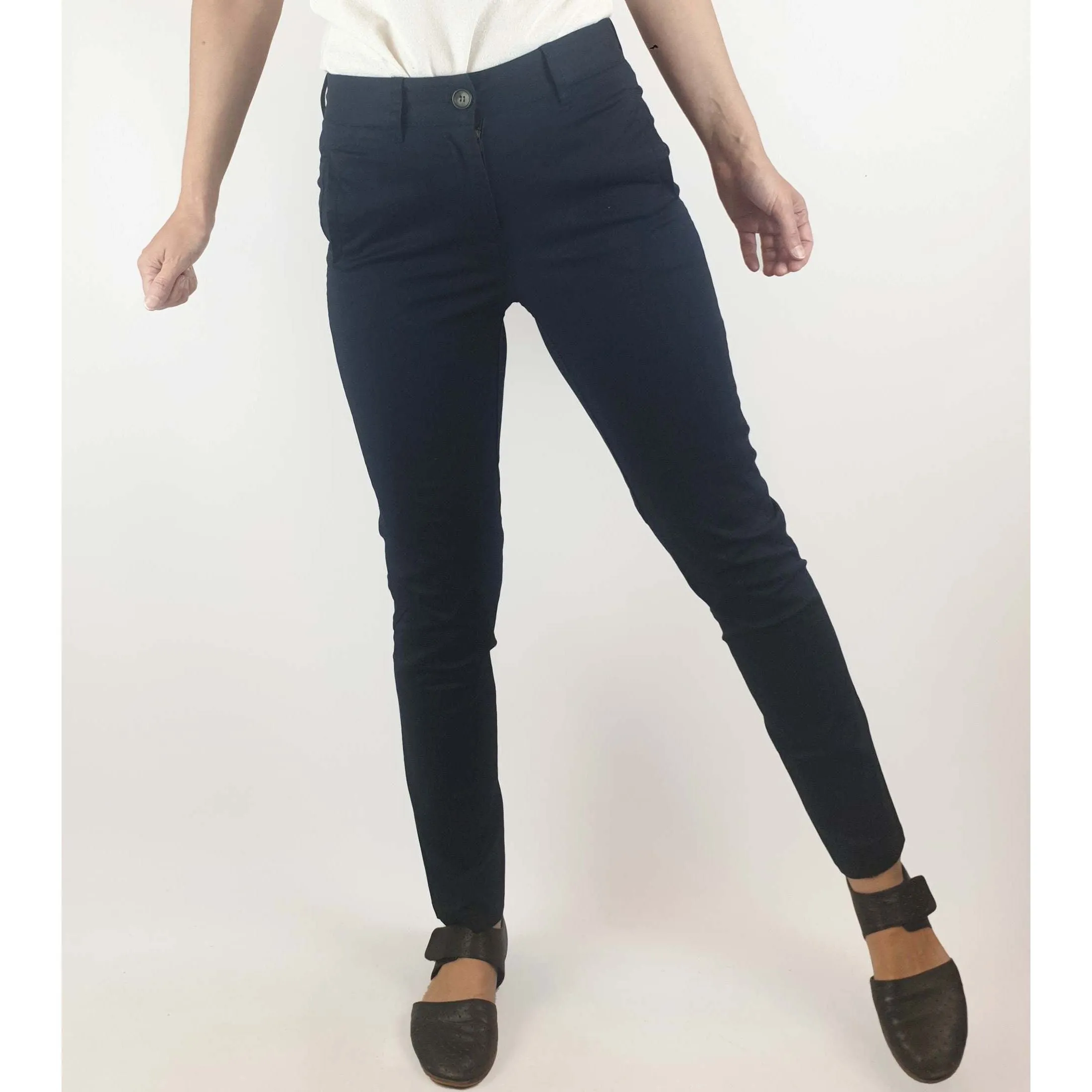 Kloke preloved navy cotton pants size 28 (best fits size 8)