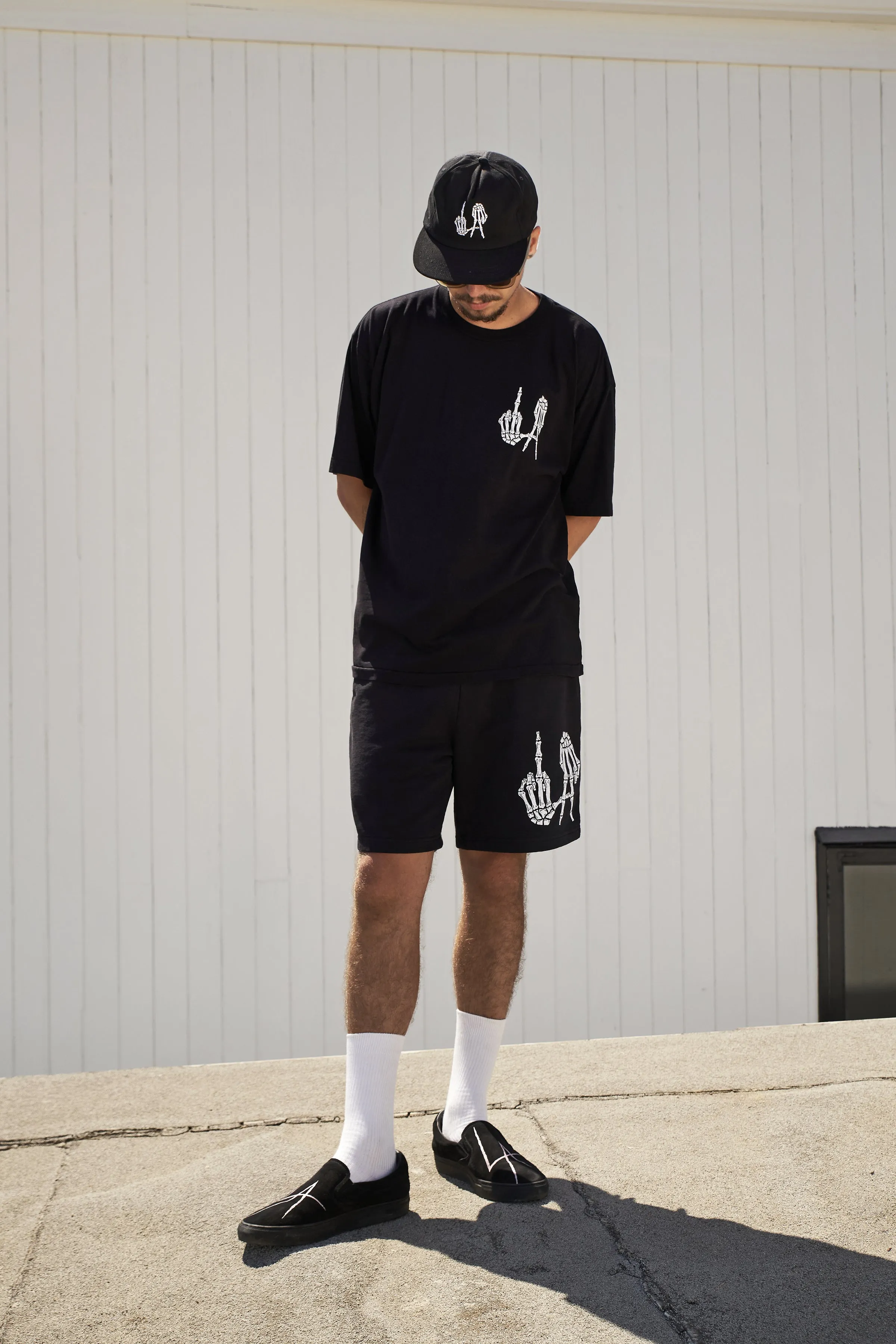 LA BONES SHOP TEE