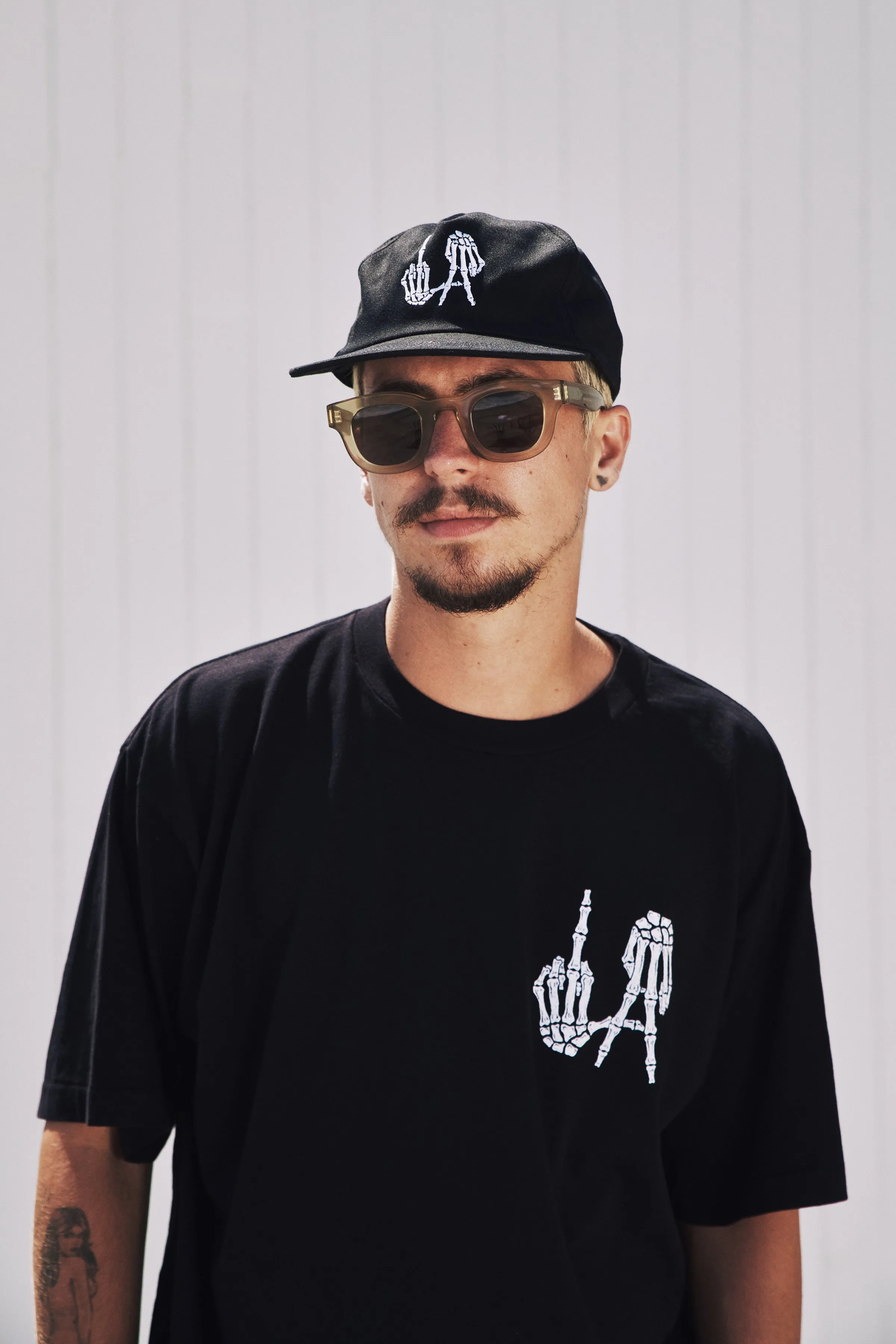 LA BONES SHOP TEE