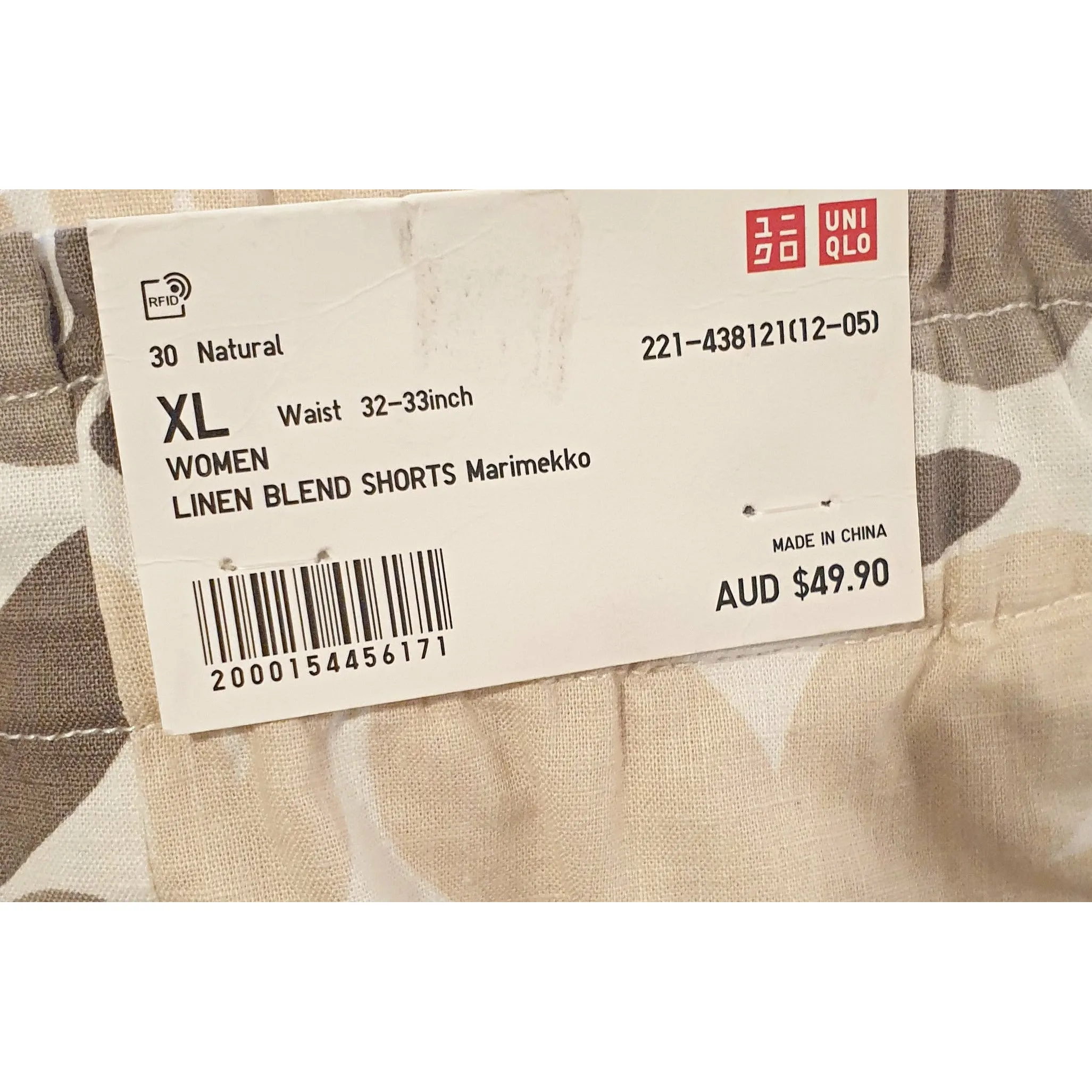 Marimekko x Uniqlo neutral floral shorts with pockets size XL (best fits 16)
