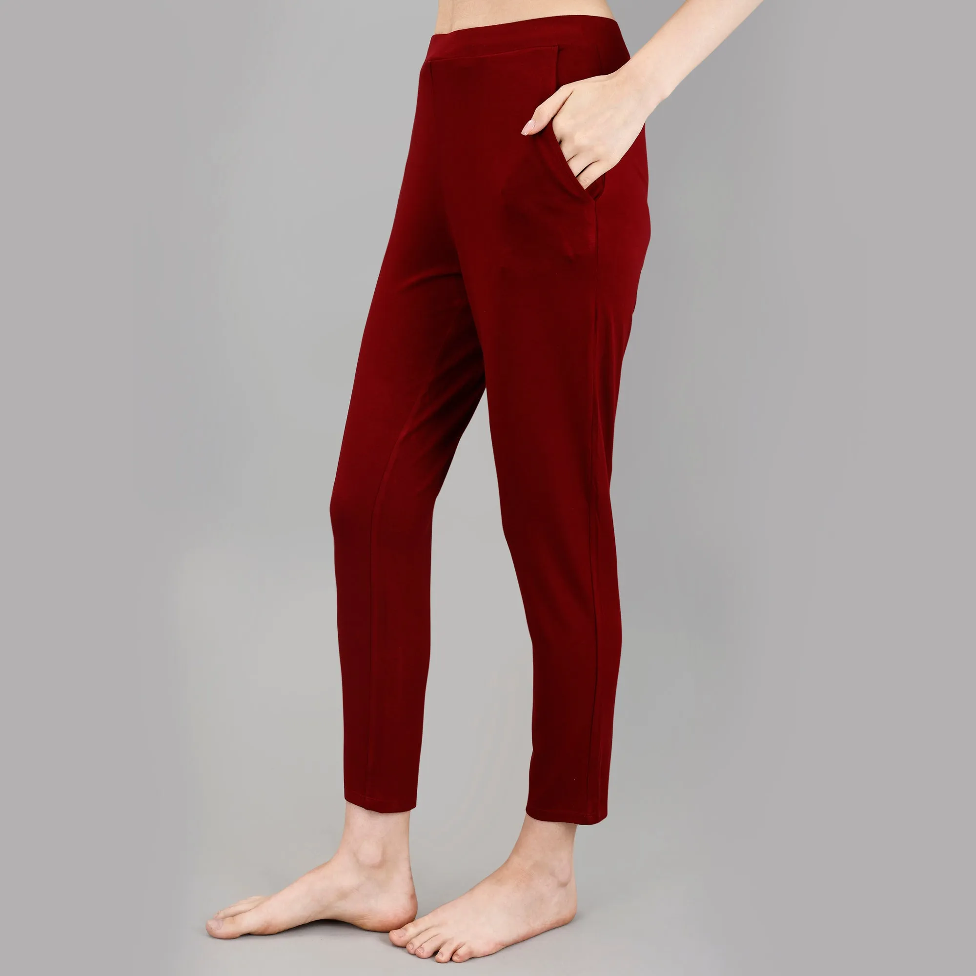 Mid Rise Ankle Length Supersoft Lounge Pants with Pockets
