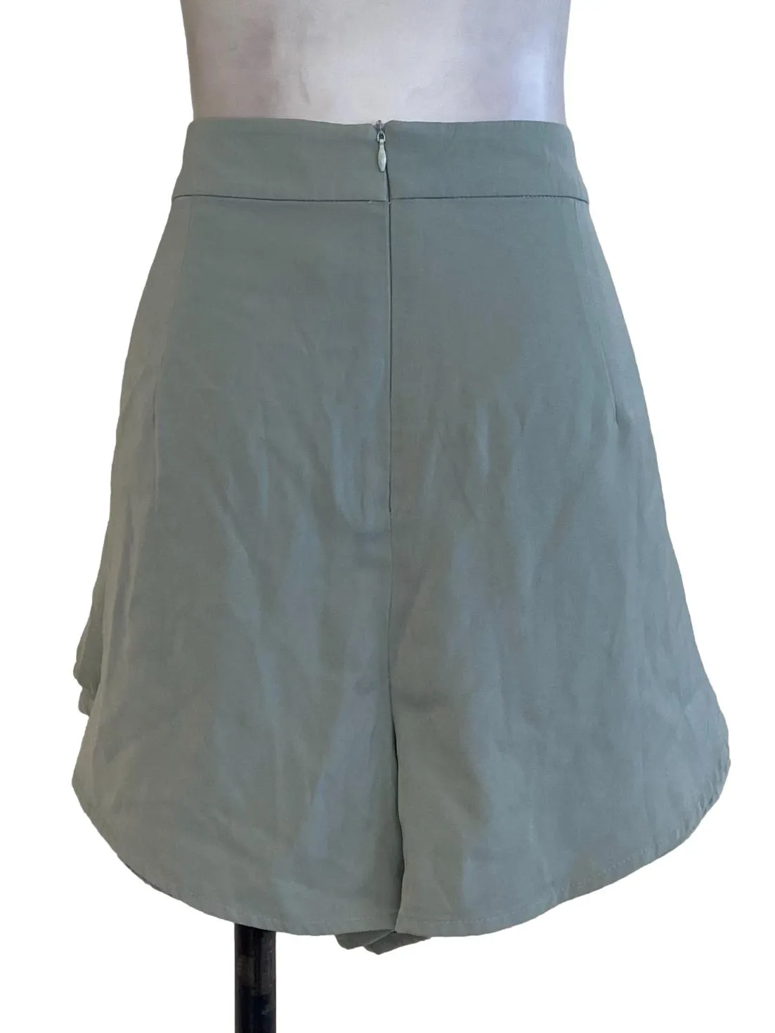 Mint Plain Wide Shorts