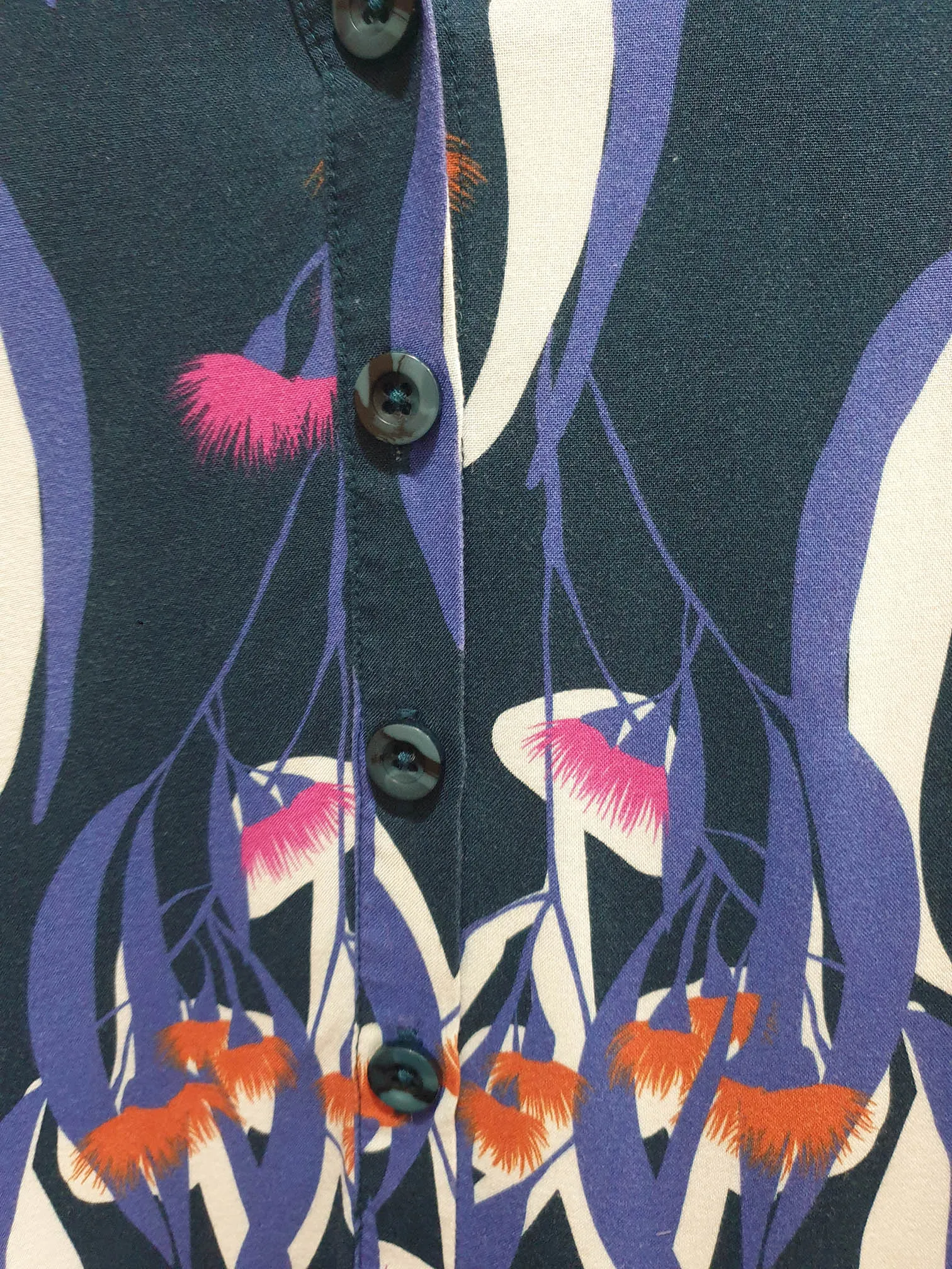 Miranda Murphy gumtree print top size L