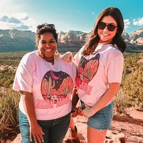 Neon Moon Light Pink Short Sleeve Graphic T-Shirt NMGT