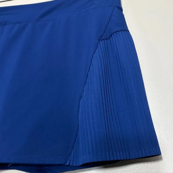 Nike Women’s || Dri-Fit 15” blue Golf Skirt Size Large