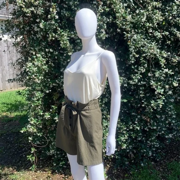 NWT Rag &amp; Bone Relaxed Fit High Rise Seersucker Paper Bag Waist Shorts