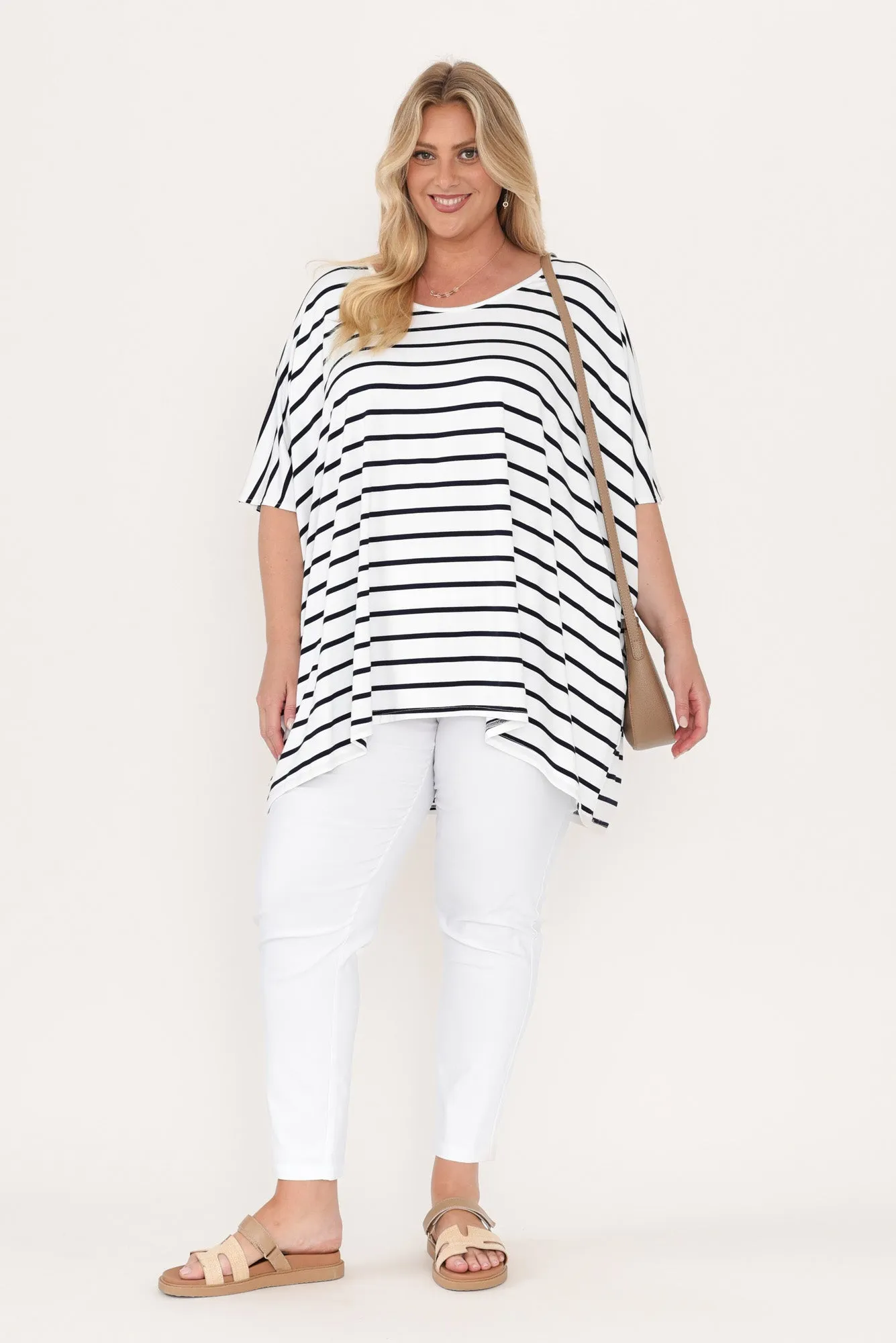 Olympia White Straight 7/8 Pants