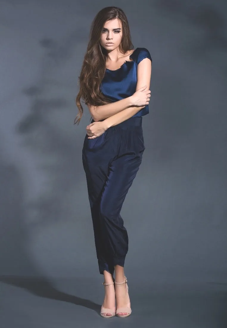 Out of the Shadow high waist pants
