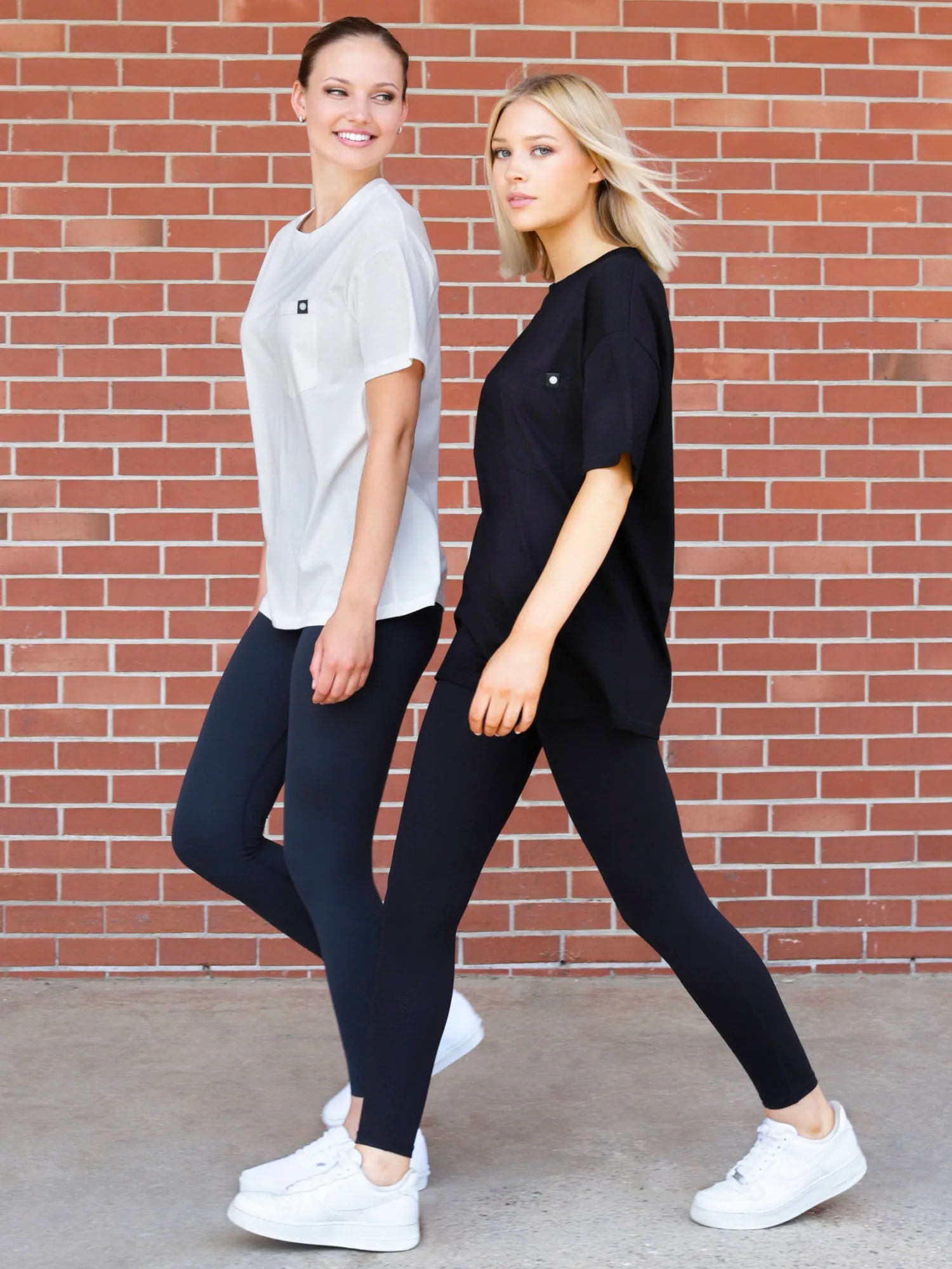 OVERSIZED POCKET TEE, BLACK