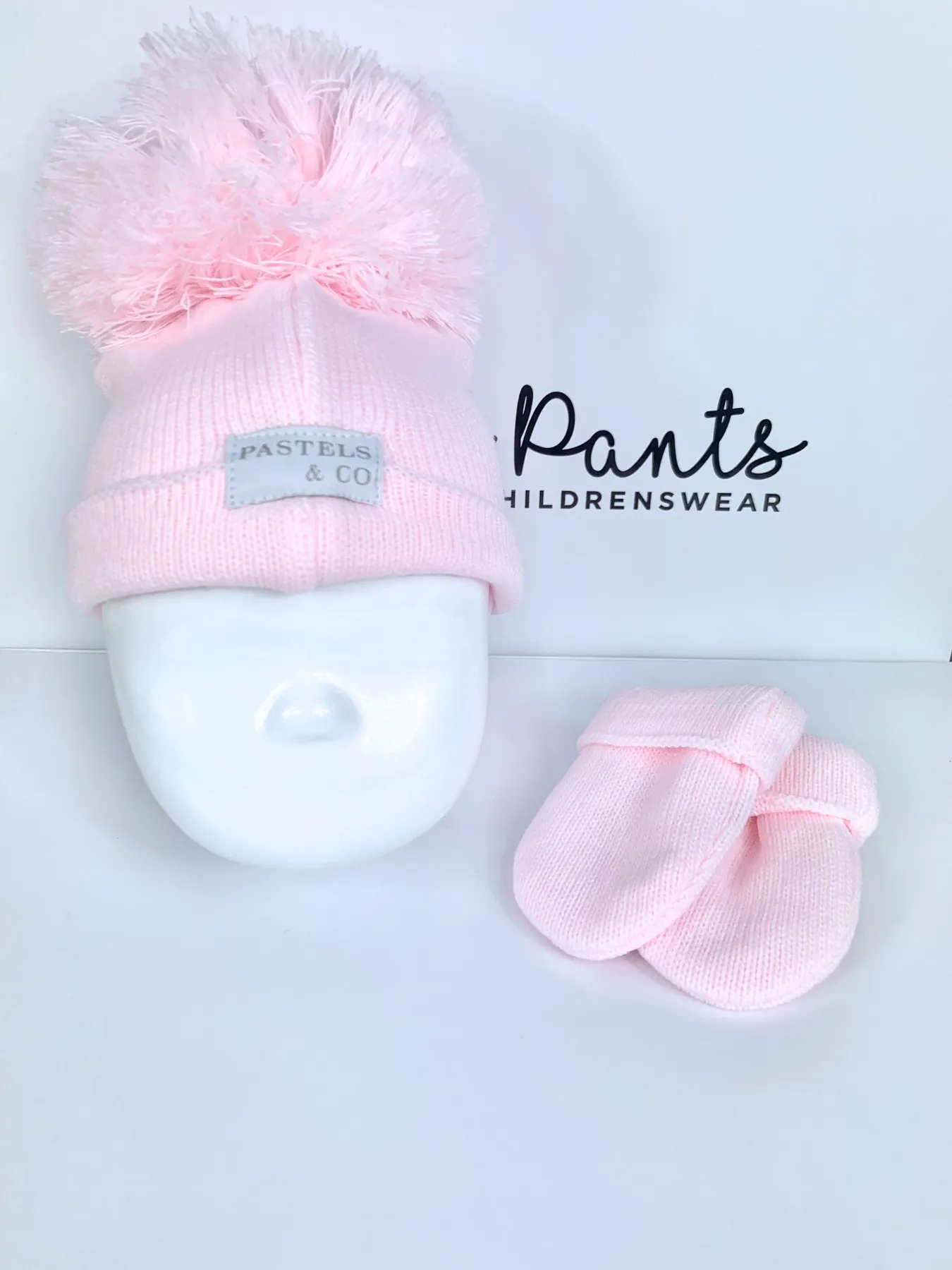 Pastels & Co Baby Hat & Mittens Set