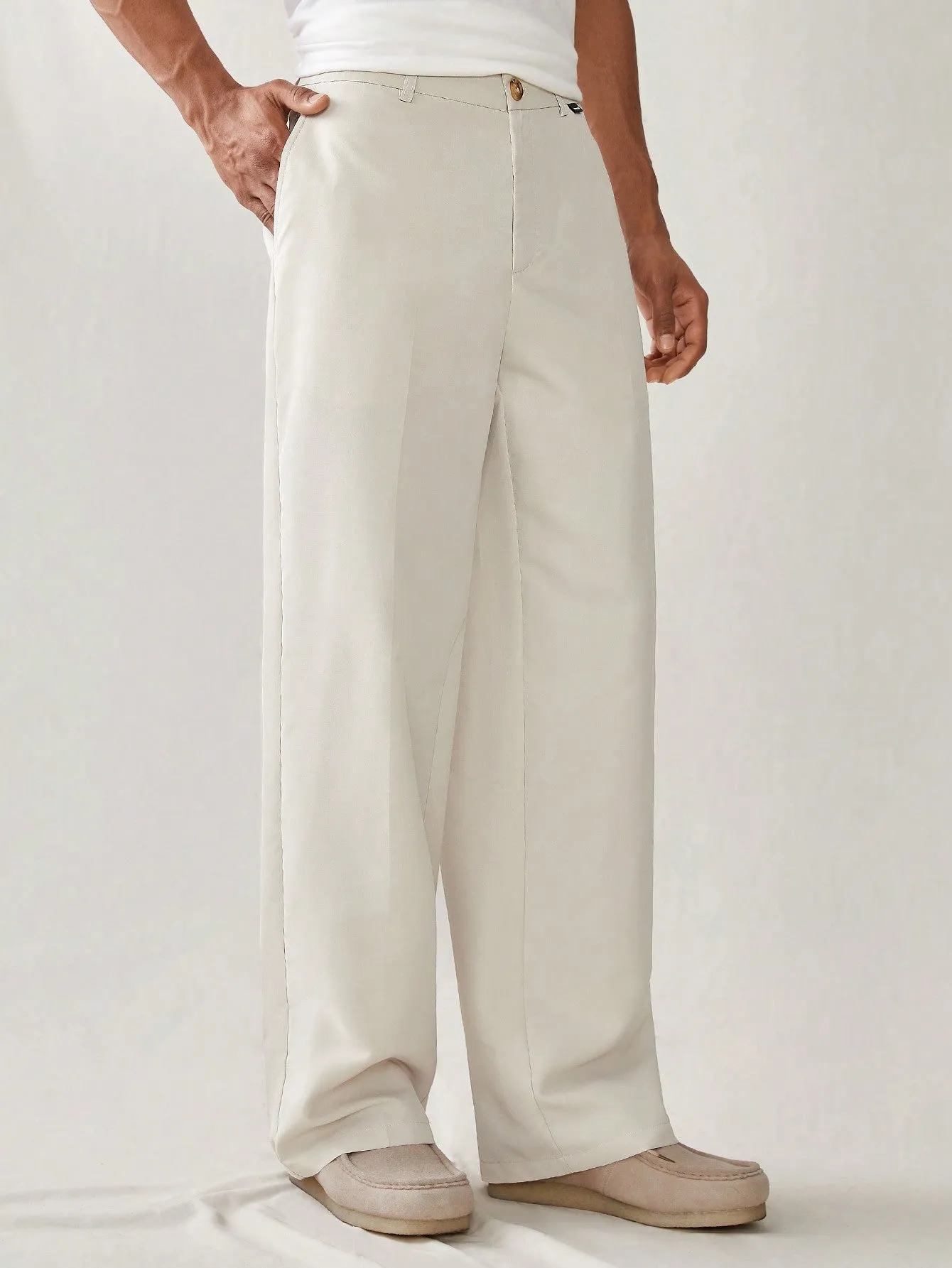 QA UrbanChill Men's Solid Color Simple Daily Woven Casual Pants