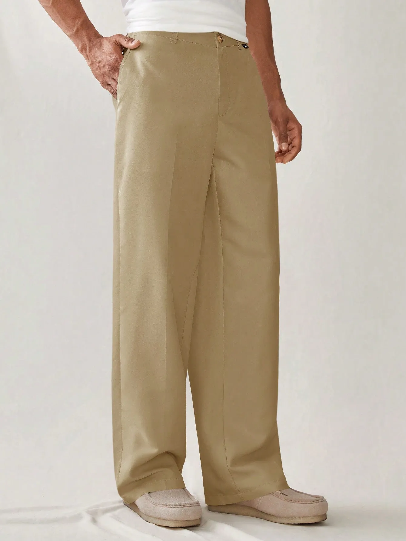 QA UrbanChill Men's Solid Color Simple Daily Woven Casual Pants