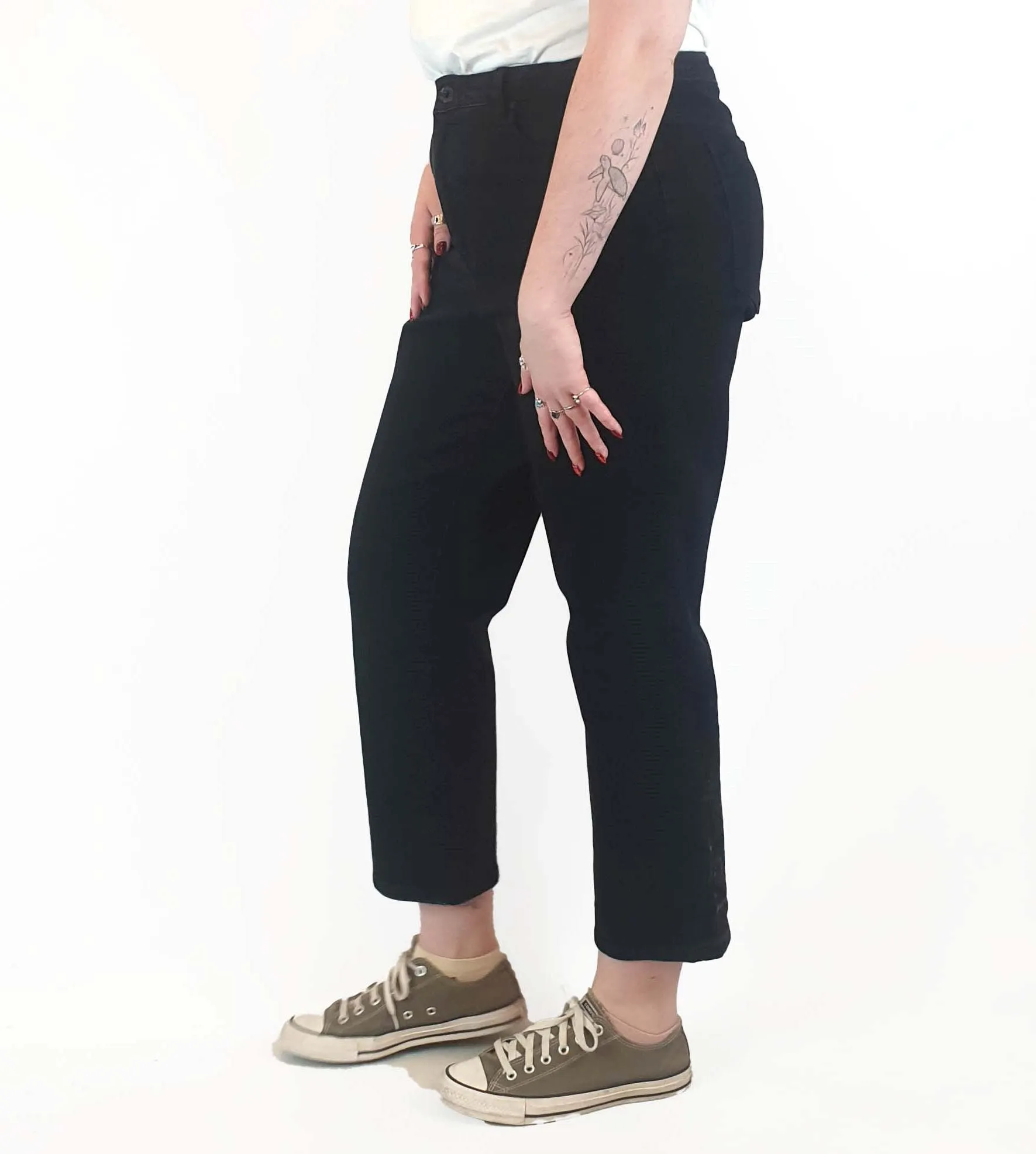 Silent Theory black straight leg jeans size 16 (tiny fit, best fits 12-14)