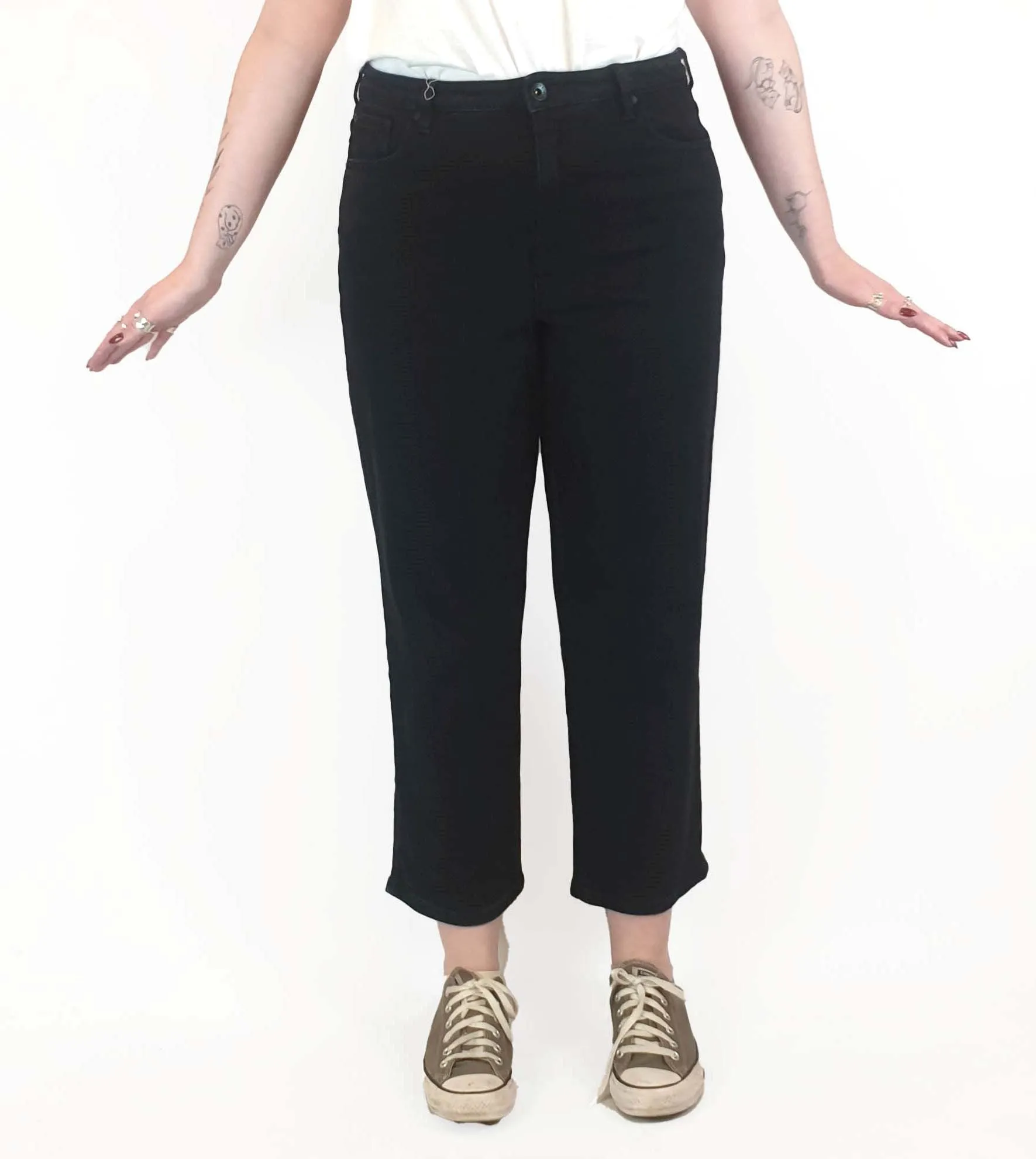 Silent Theory black straight leg jeans size 16 (tiny fit, best fits 12-14)