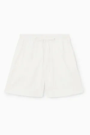 Tailored wide-leg shorts