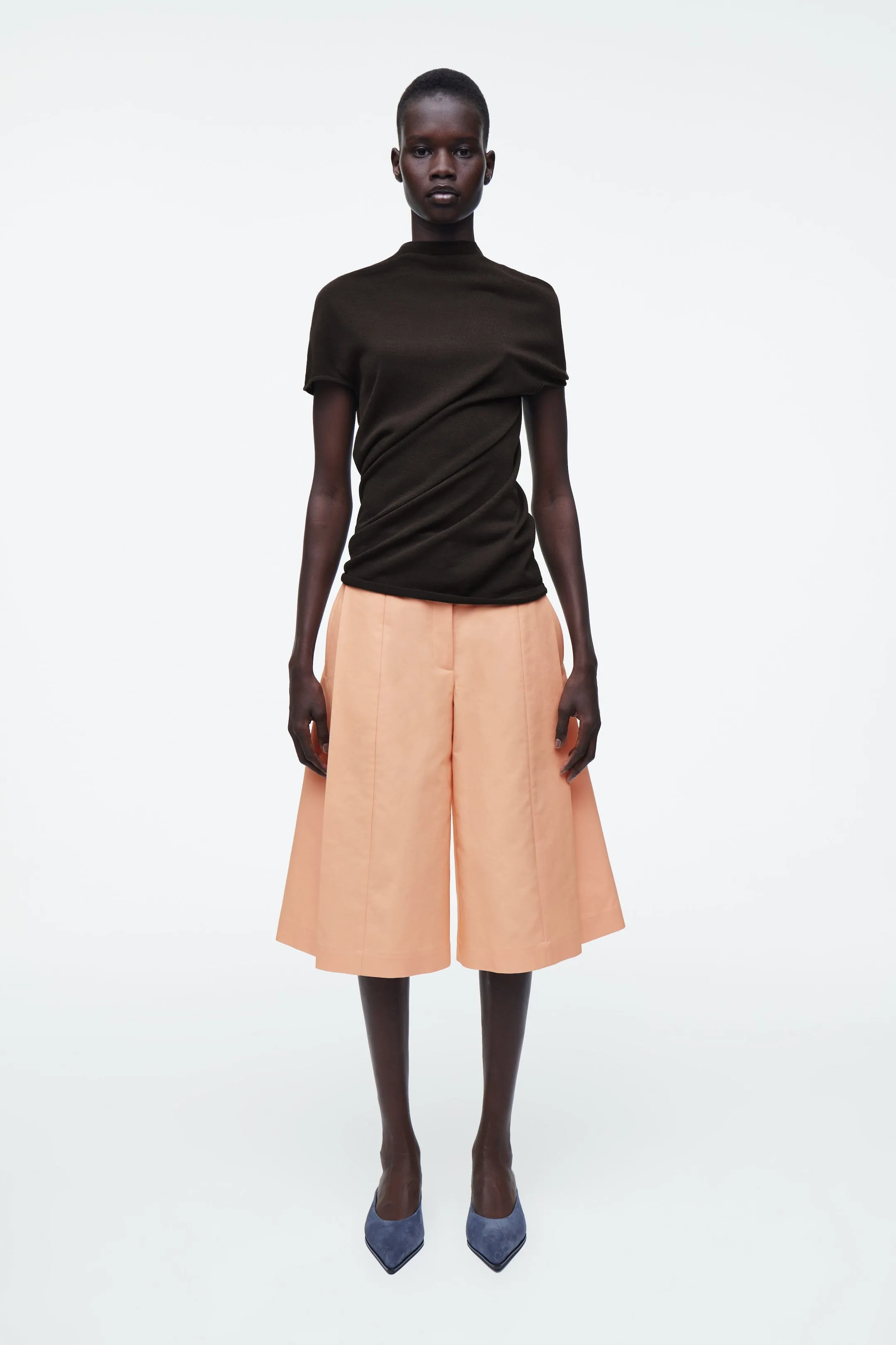 Tailored wide-leg shorts