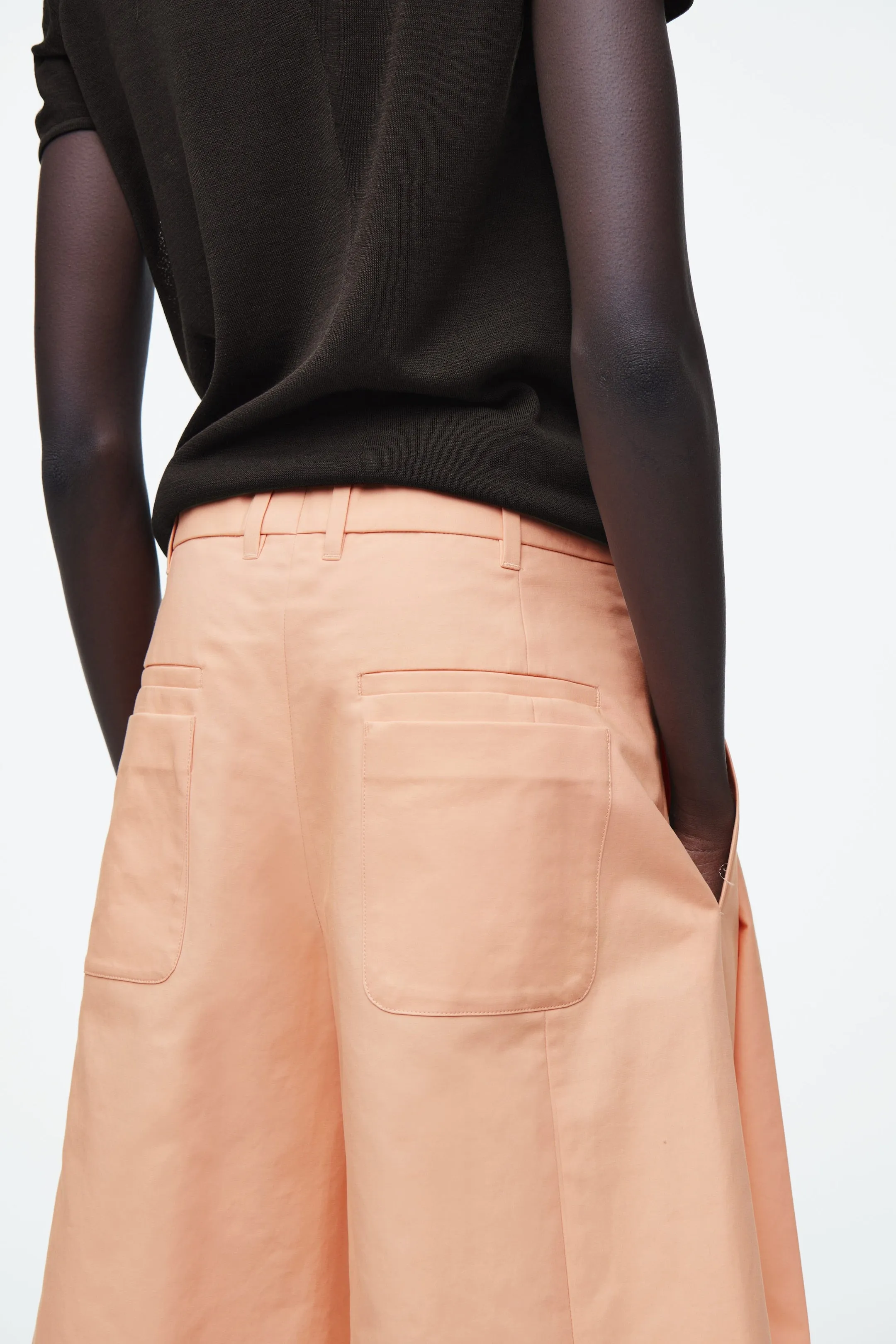 Tailored wide-leg shorts
