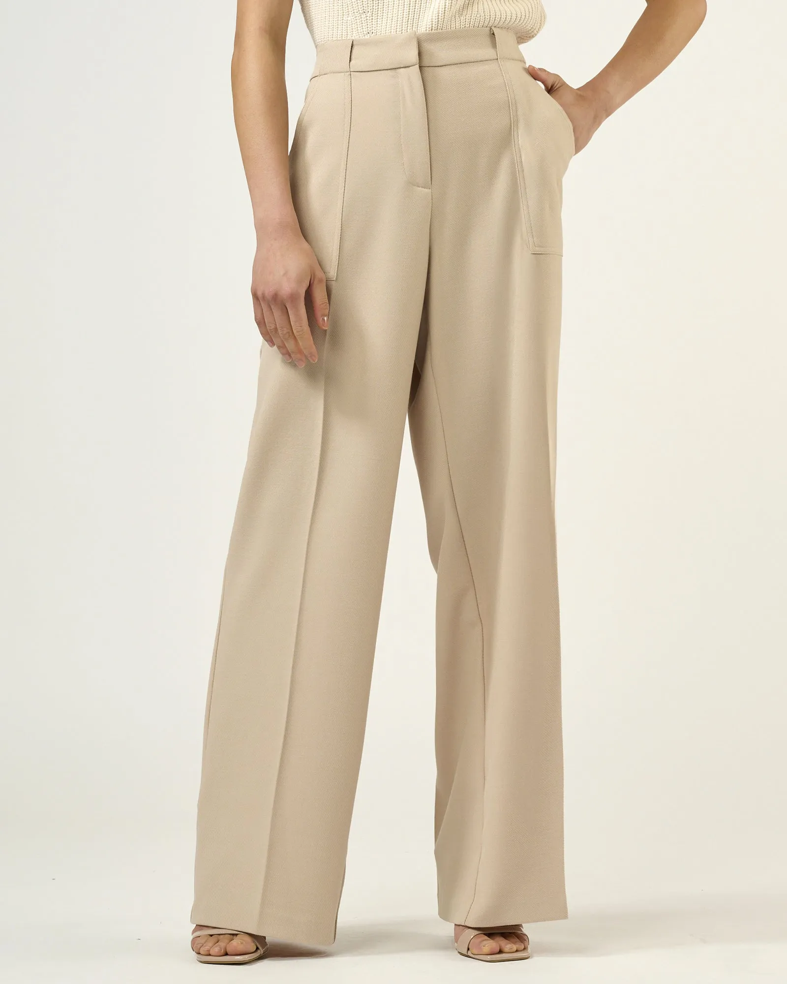 Tara Pant