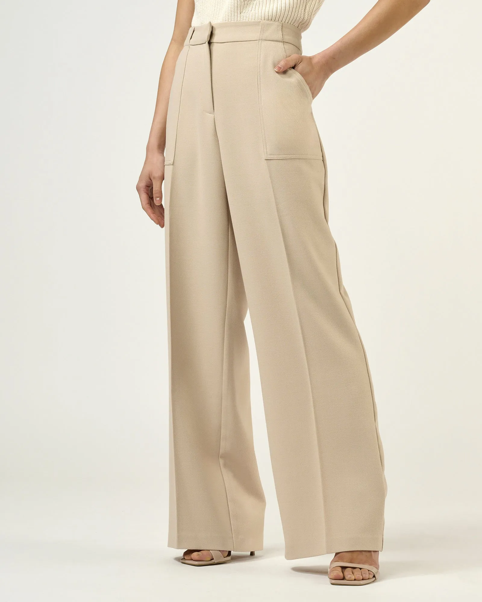 Tara Pant