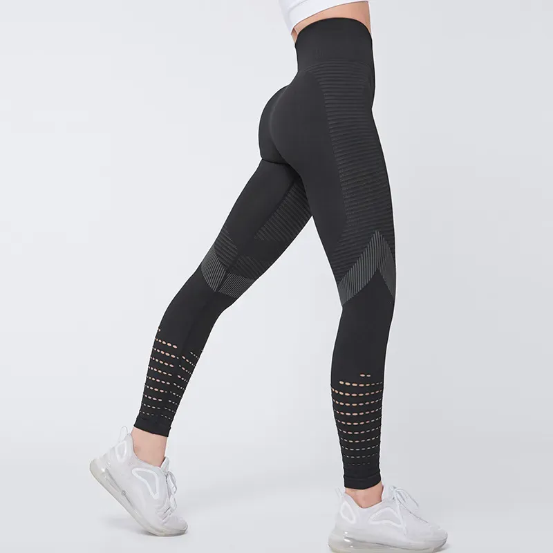 Temptress High-Waist Seamless Textured Cutout Leggings