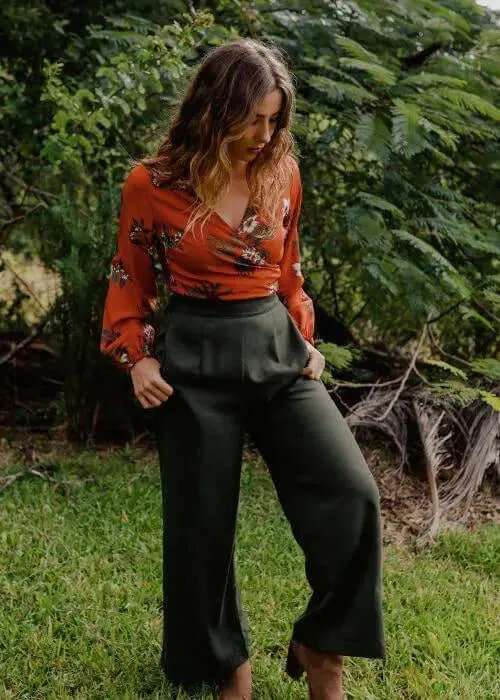 The Lost Tencel Pant Moss by Tasi Travels