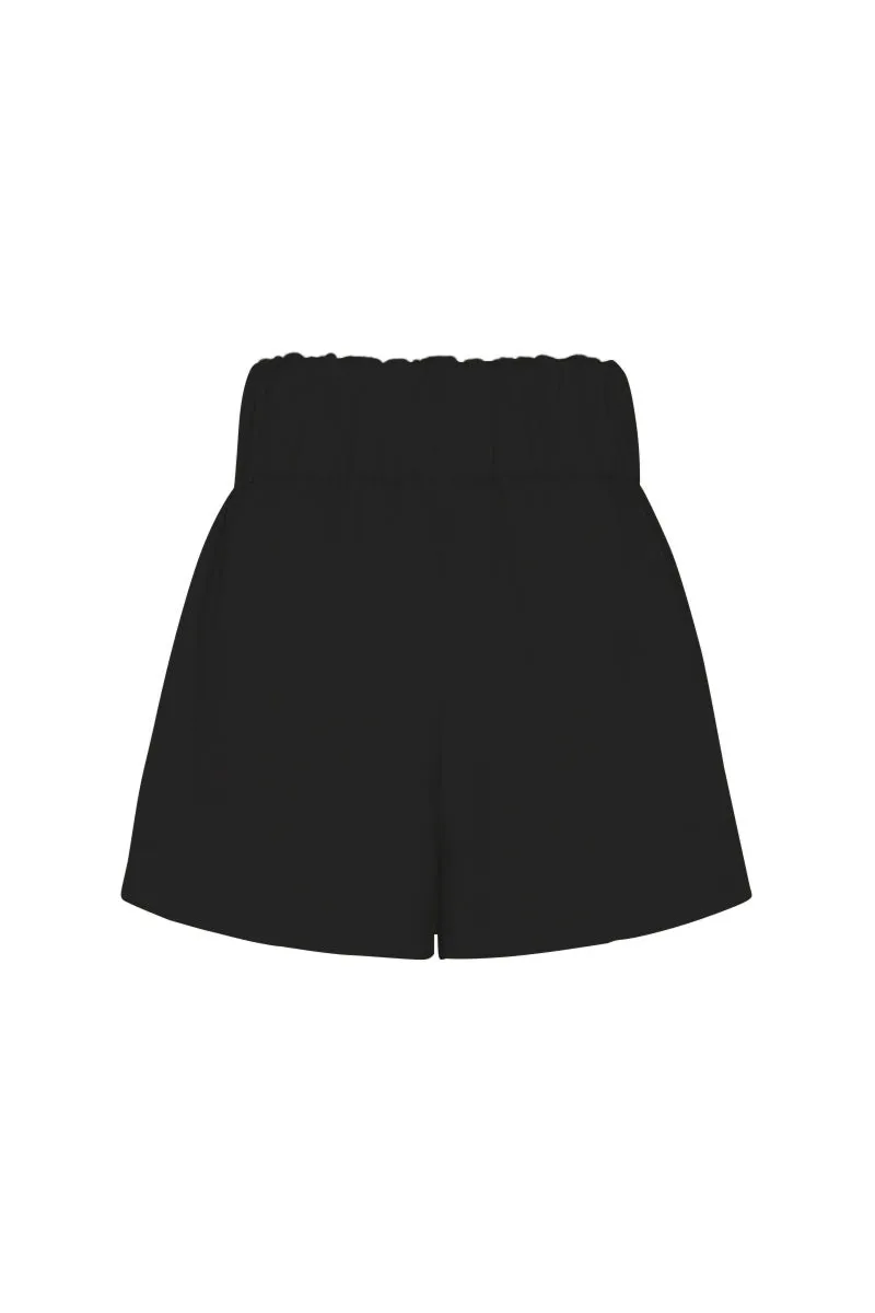 Universal Short Black