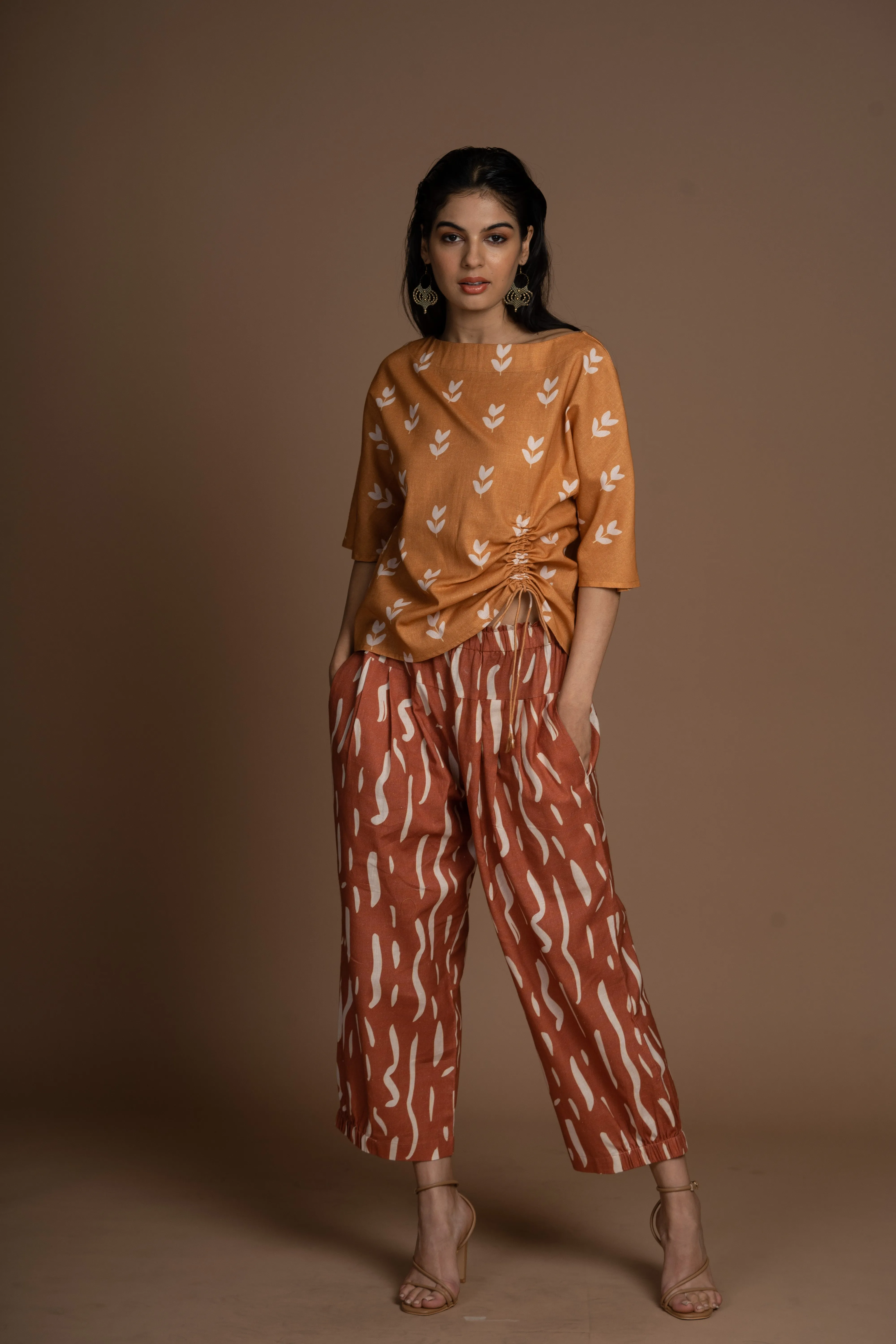 Whisper Pleats Pants in Gentle Smoke Pattern