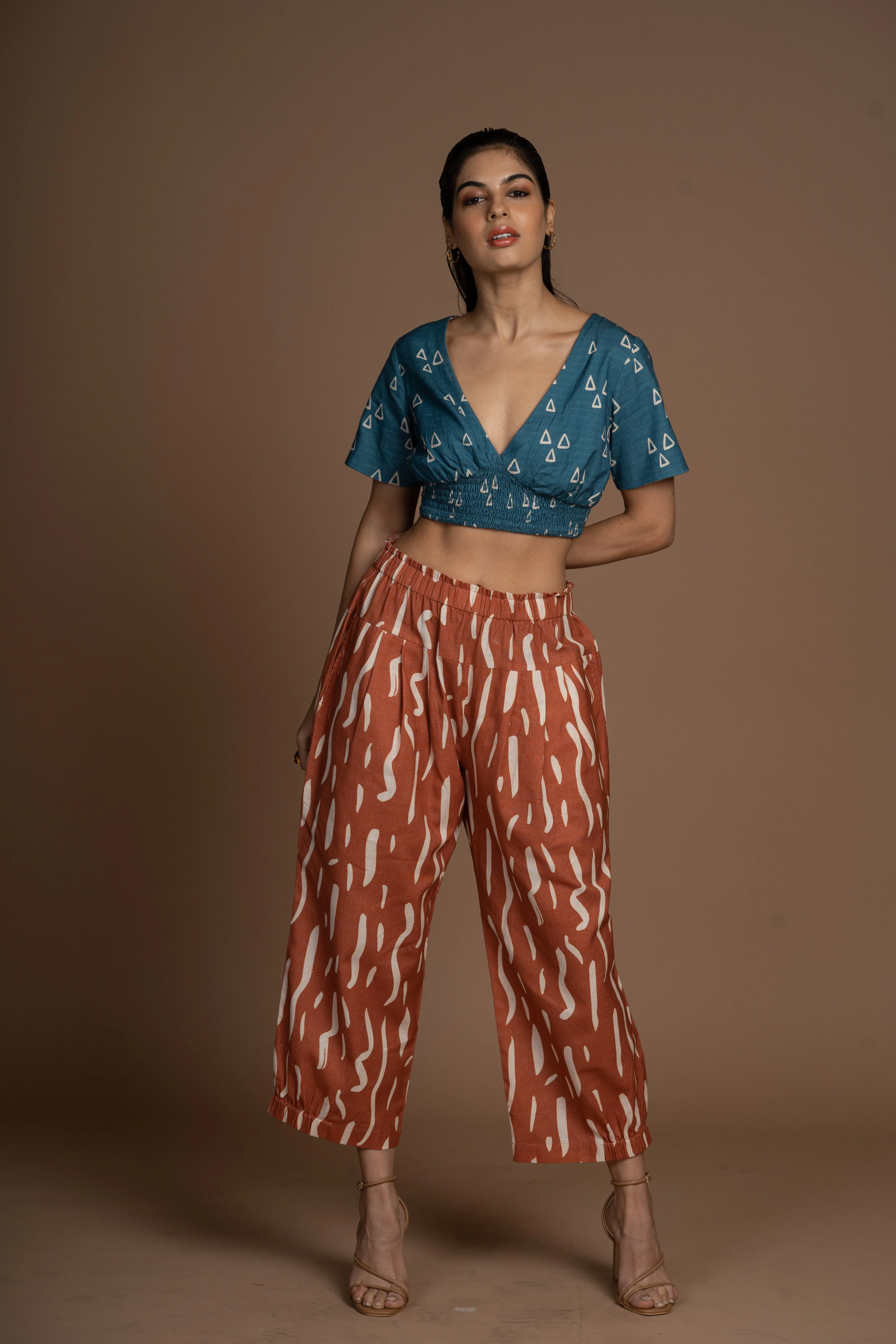Whisper Pleats Pants in Gentle Smoke Pattern