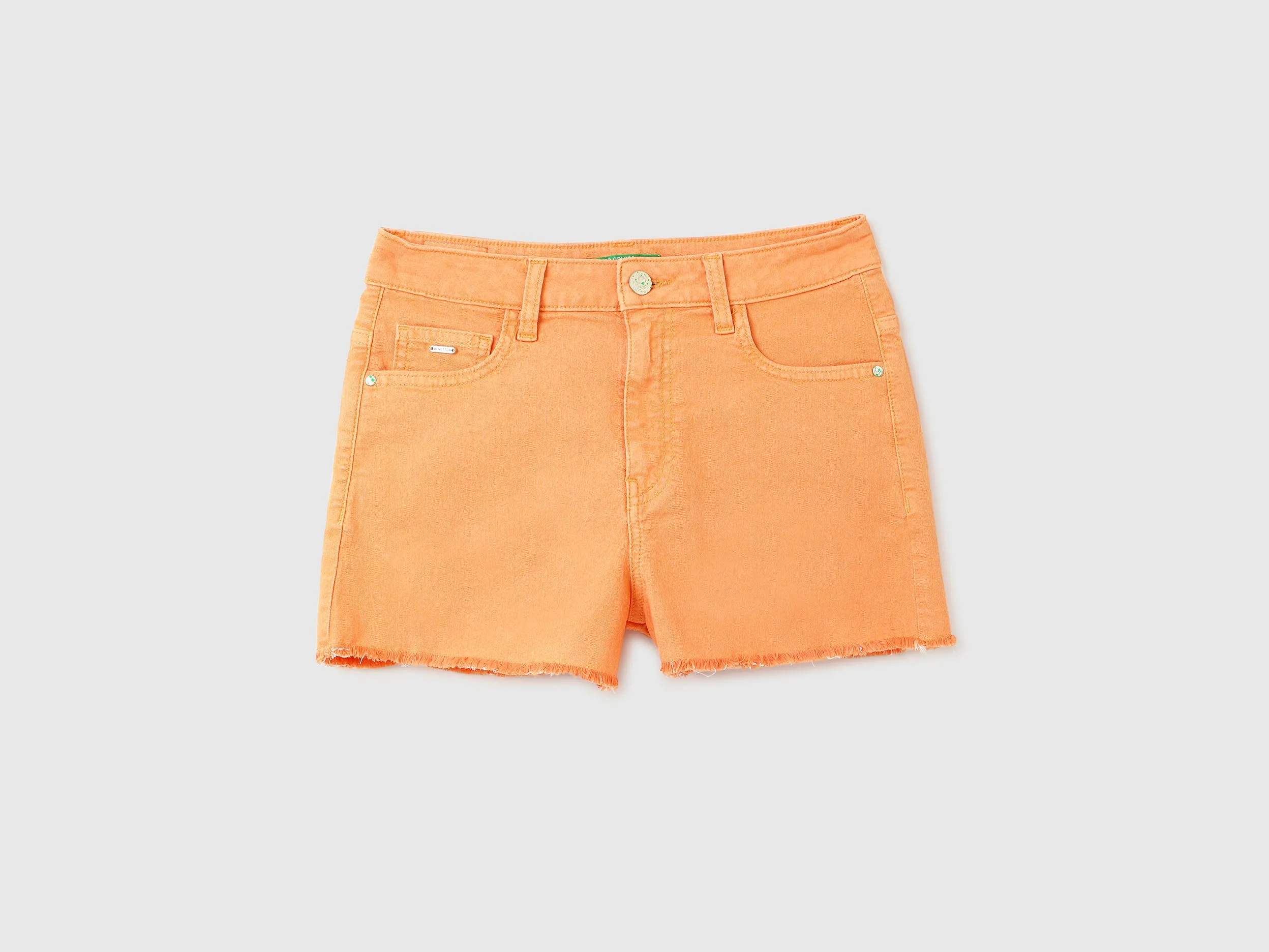 Women Solid Regular Fit Shorts